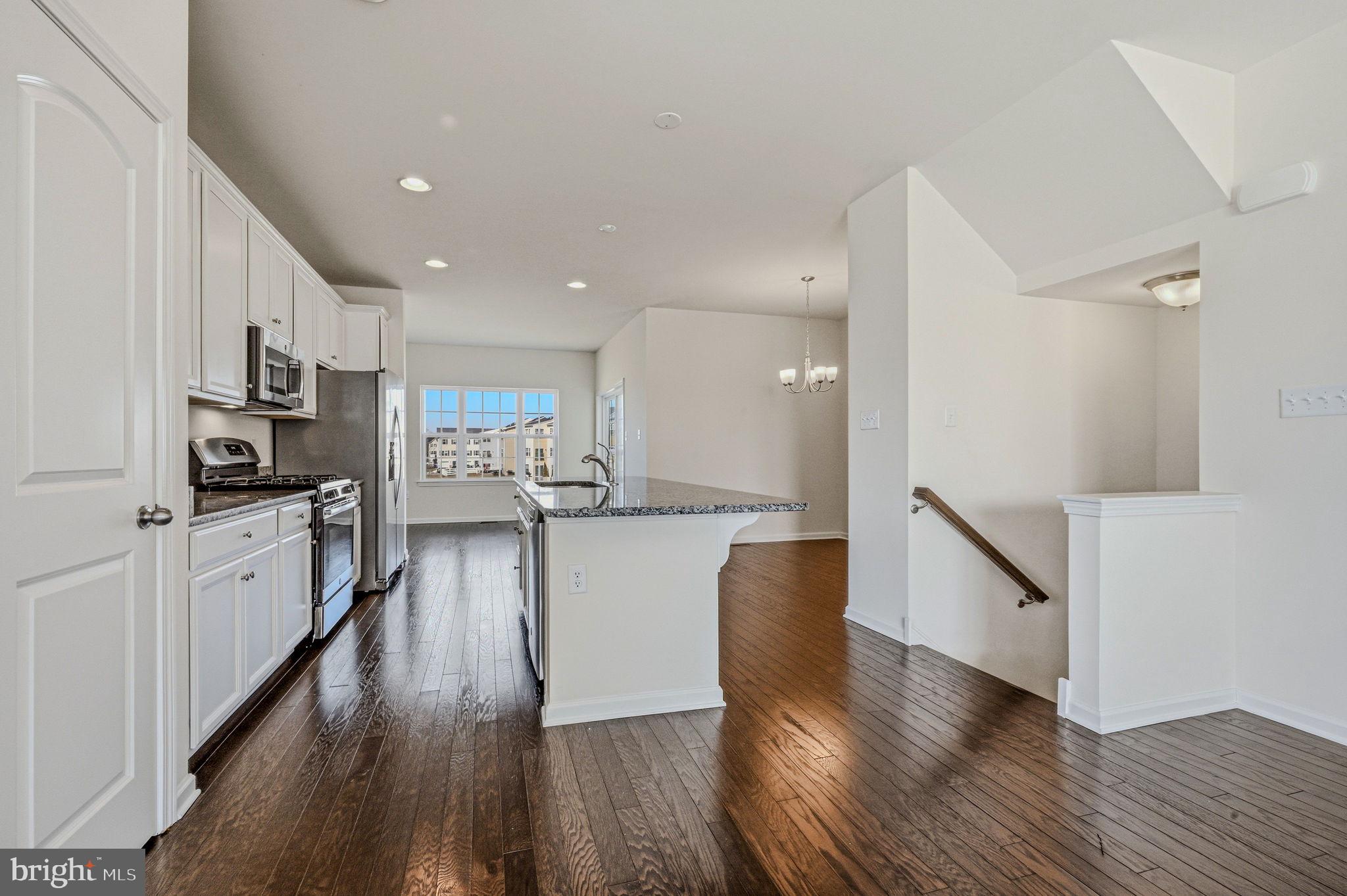 HYETTS CROSSING - Residential