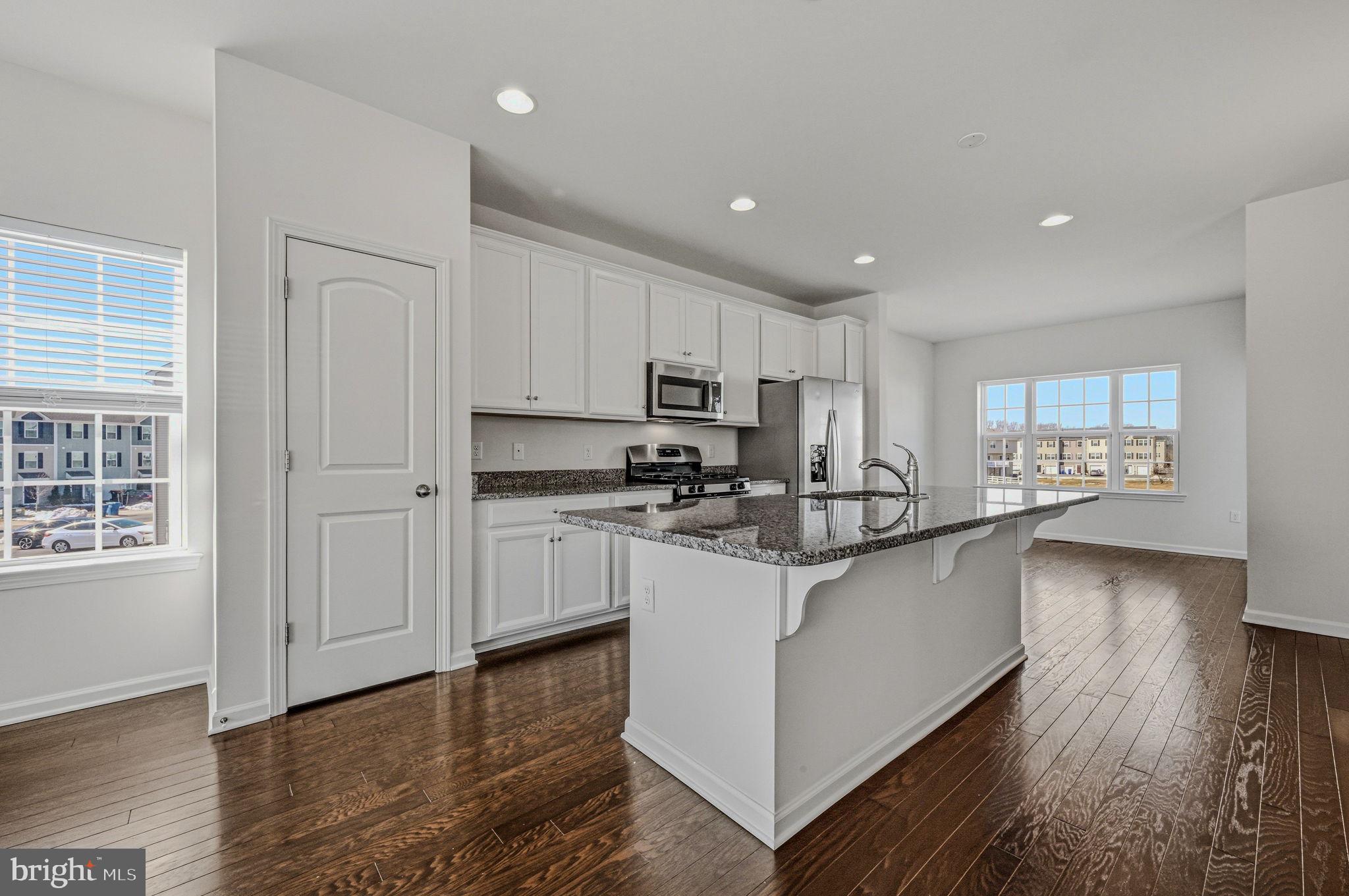 HYETTS CROSSING - Residential