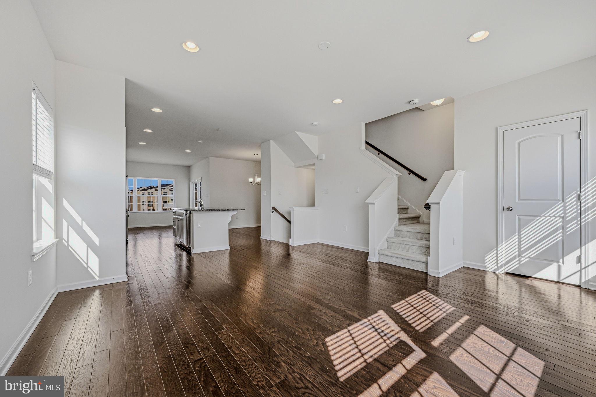 HYETTS CROSSING - Residential