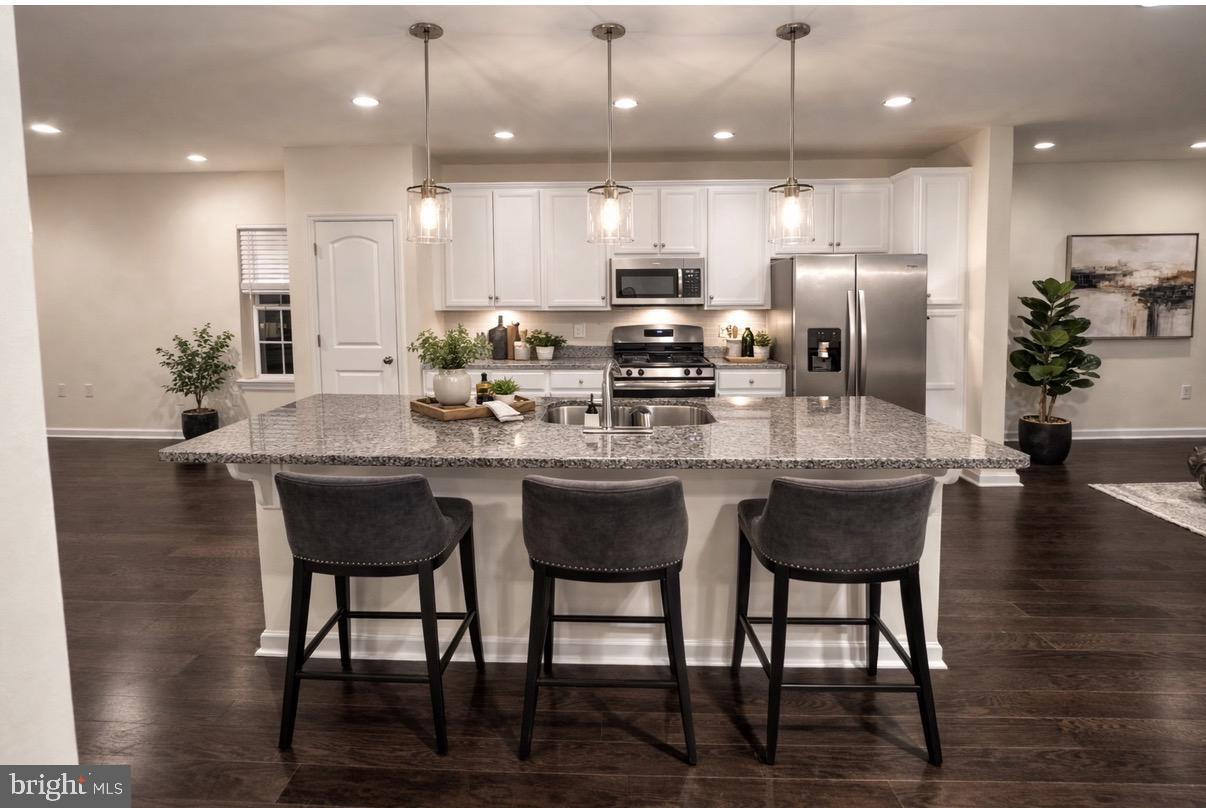 HYETTS CROSSING - Residential