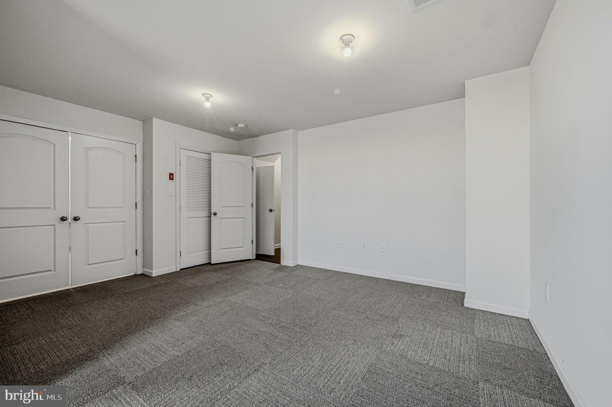 HYETTS CROSSING - Residential