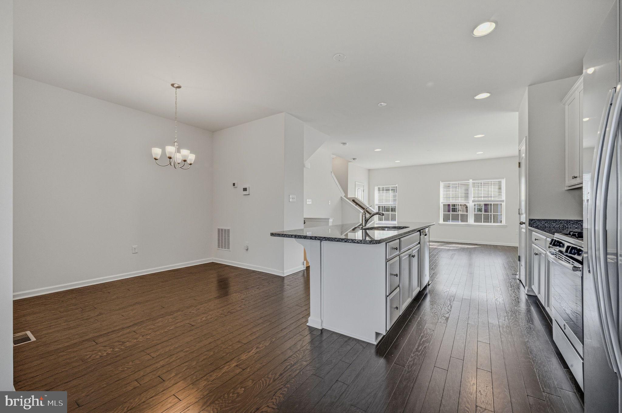 HYETTS CROSSING - Residential