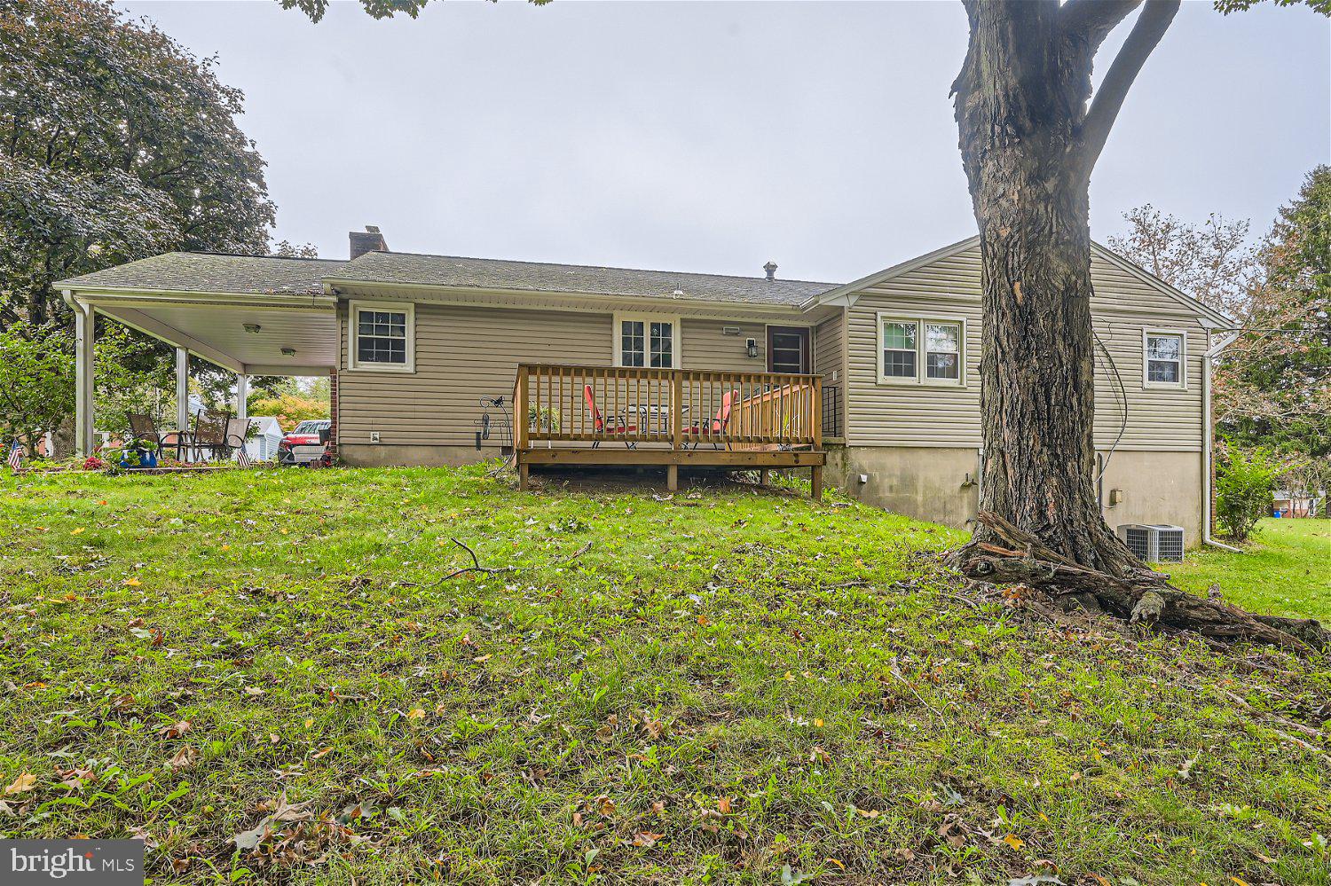 COLUMBIA HILLS - Residential