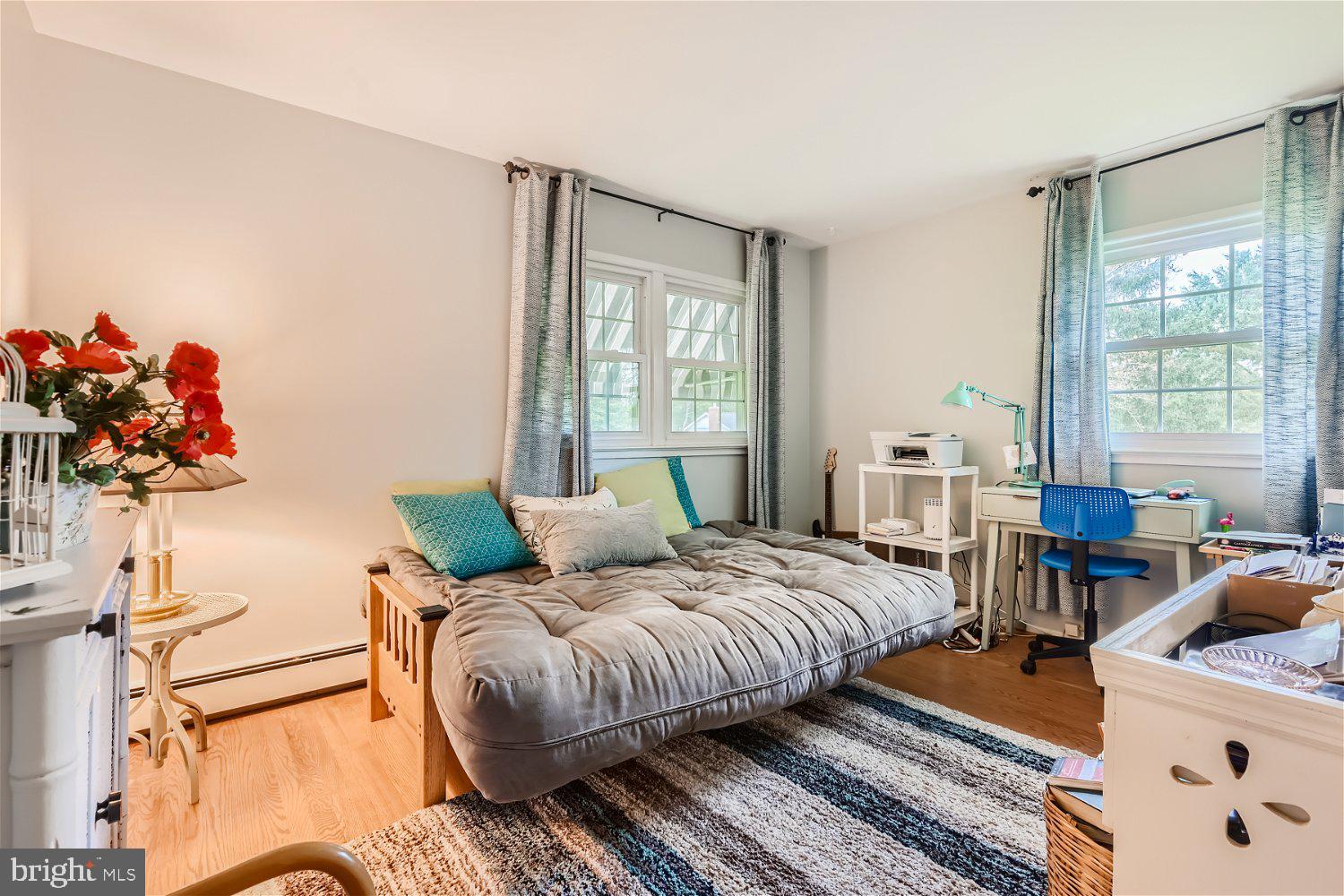 COLUMBIA HILLS - Residential