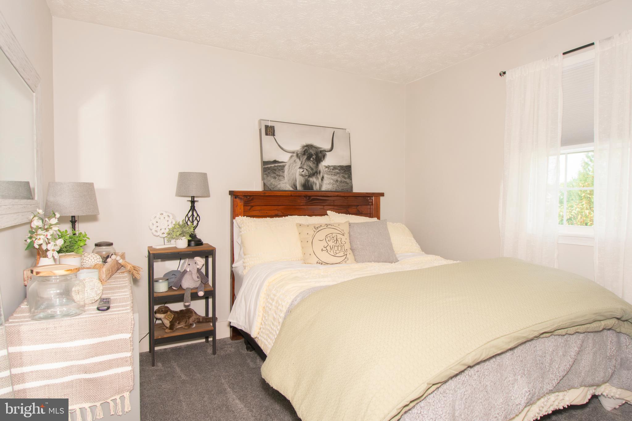 MEADOWVIEW - Residential