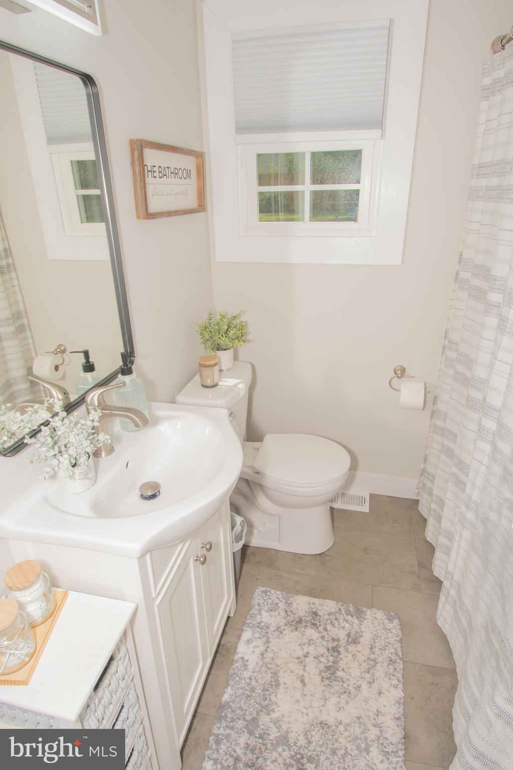 MEADOWVIEW - Residential