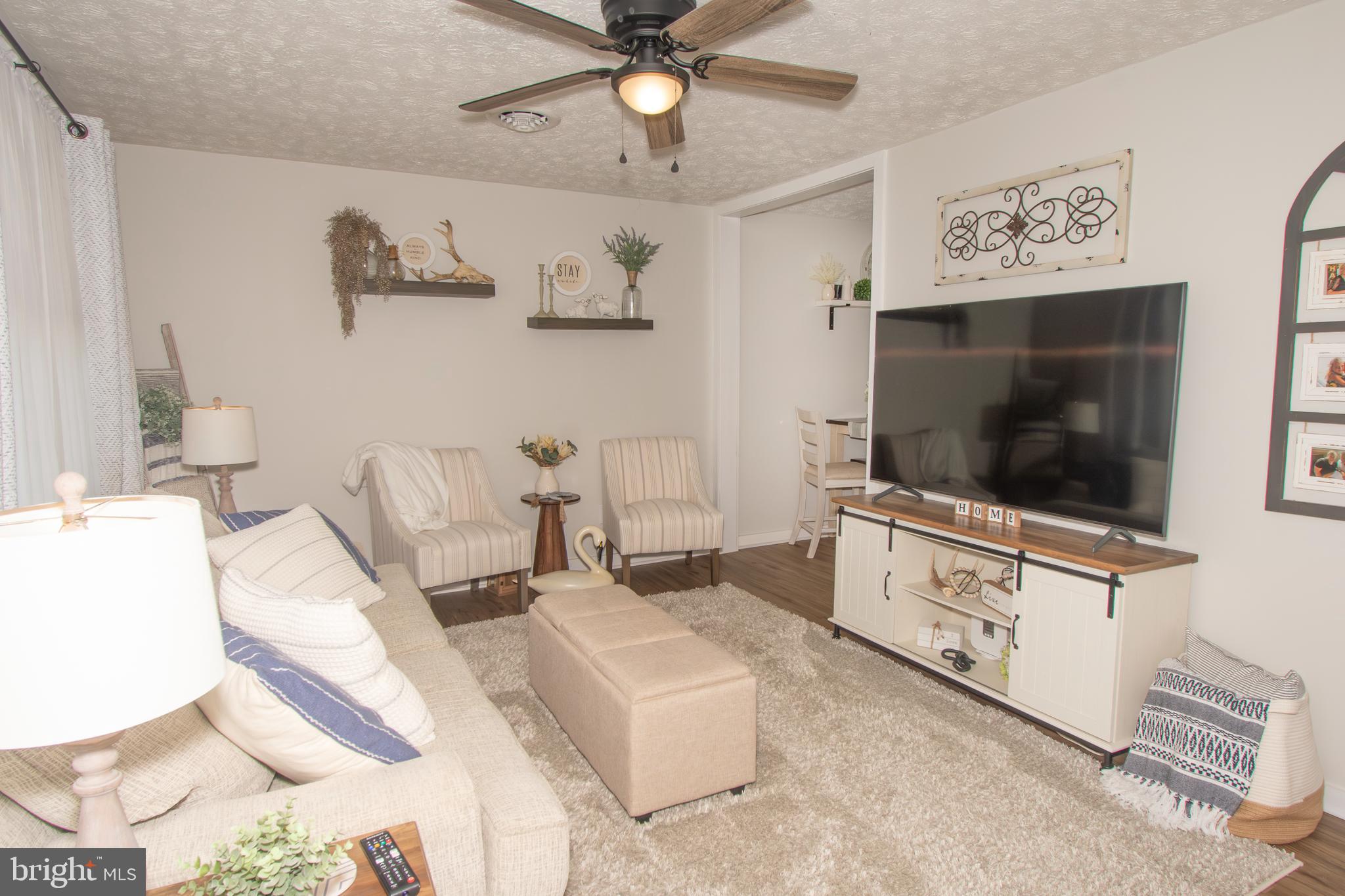 MEADOWVIEW - Residential