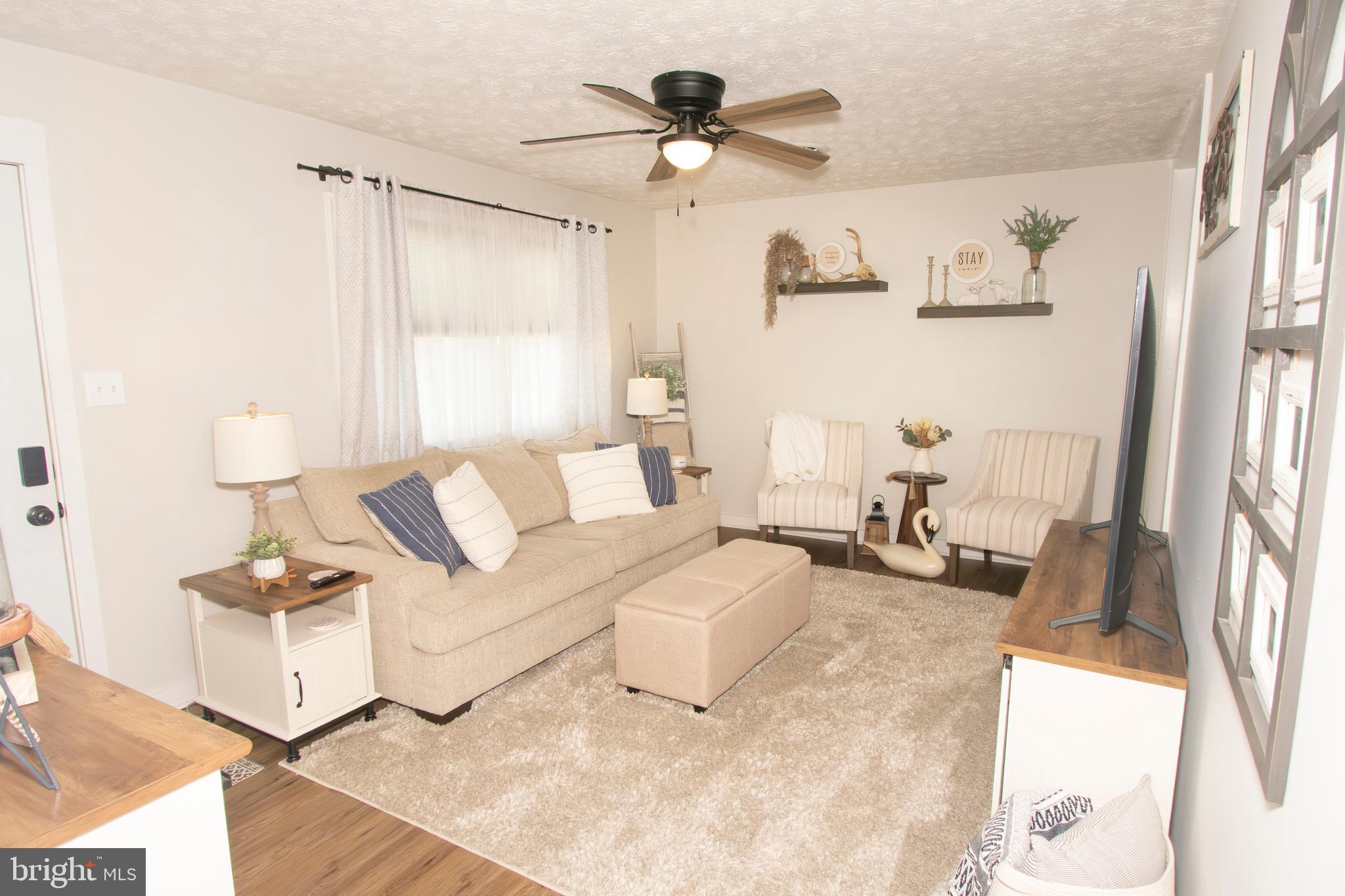 MEADOWVIEW - Residential