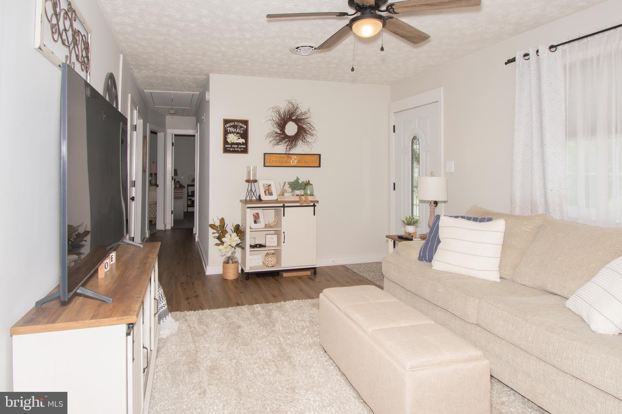 MEADOWVIEW - Residential