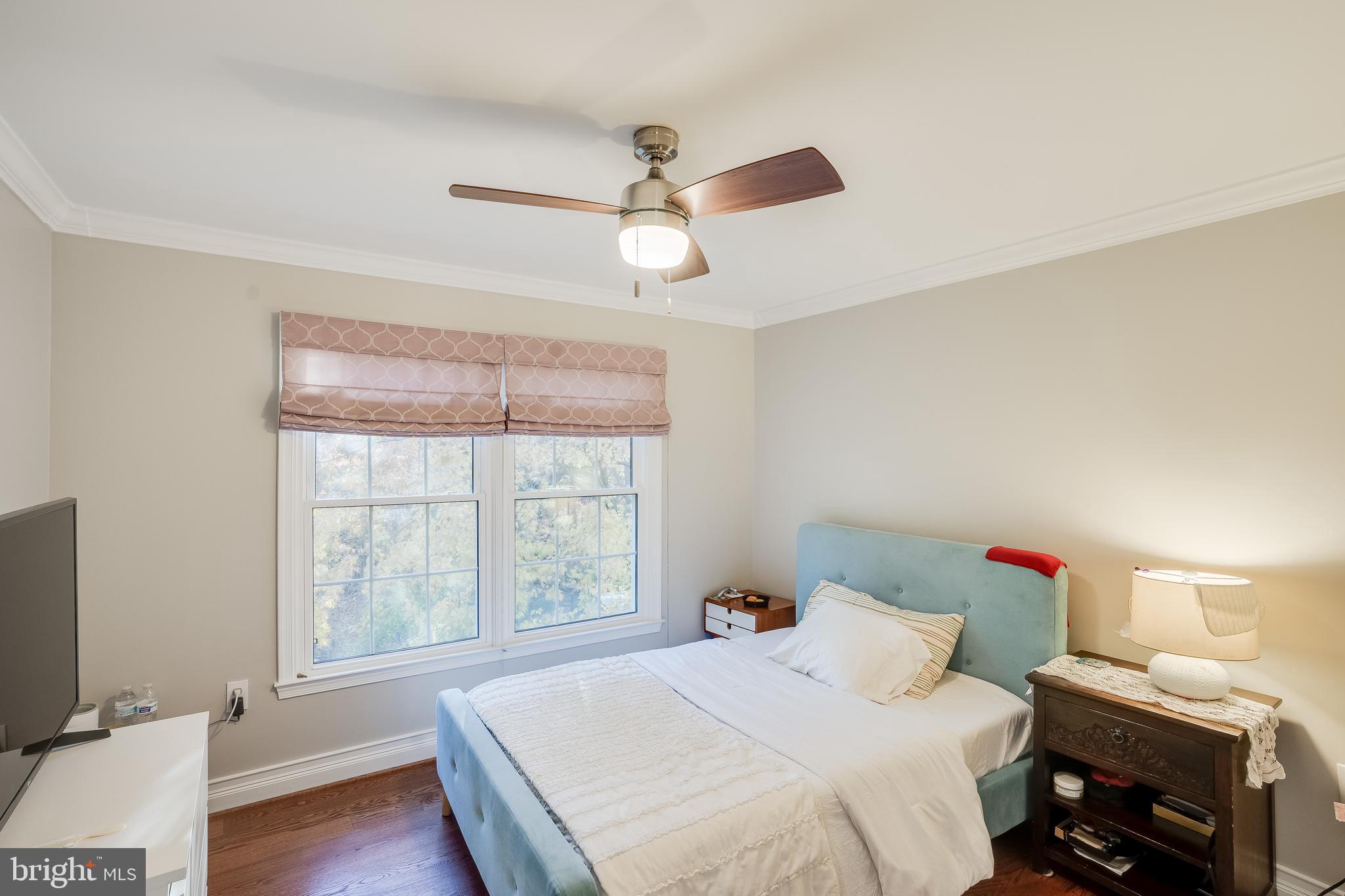 AUTUMN GLEN - Residential