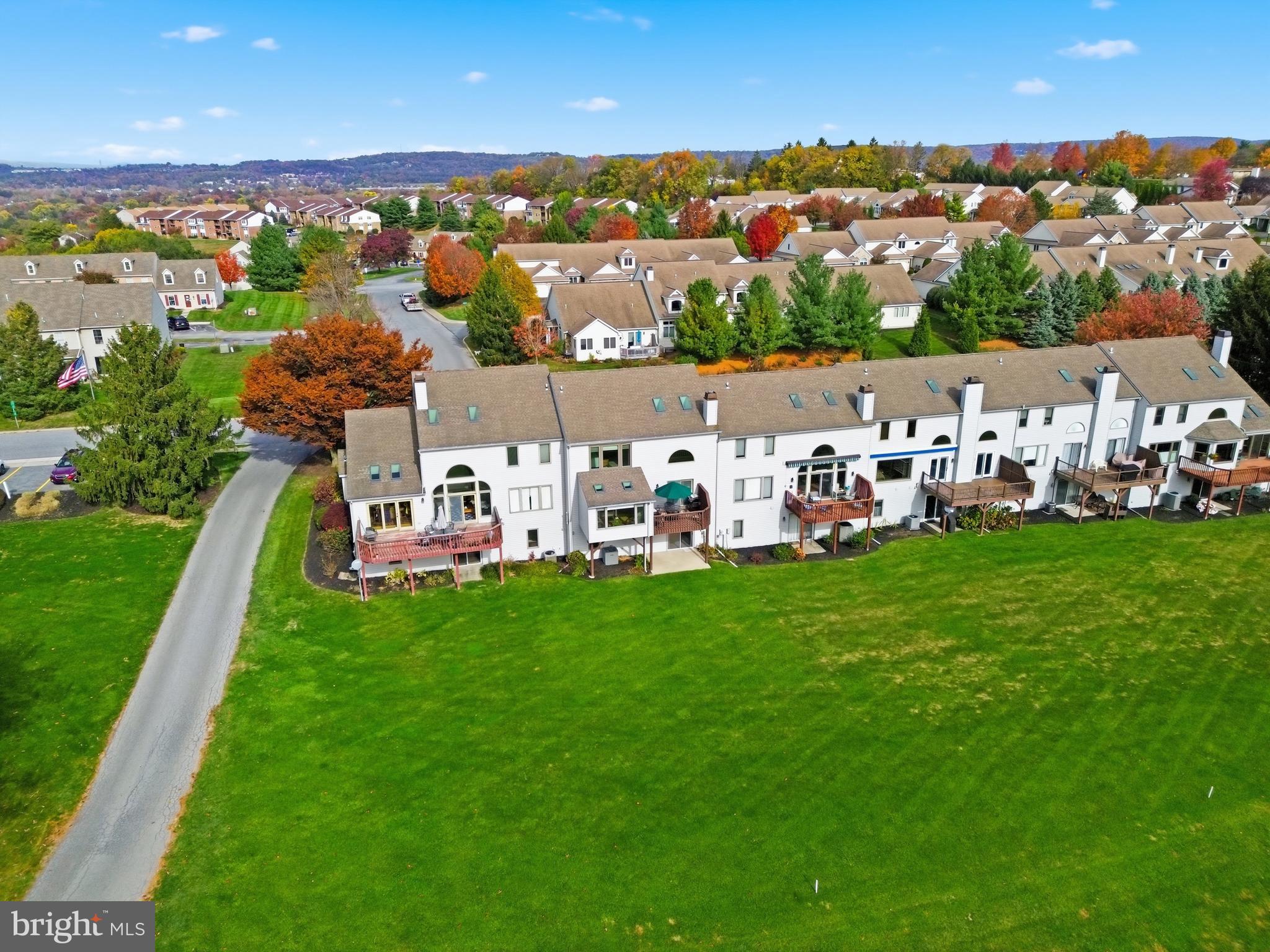 HERITAGE HILLS CONDOS - Residential