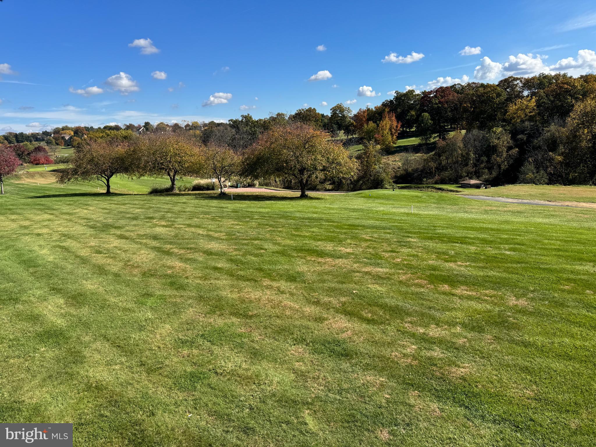 2724 FAIRWAY DRIVE 2724