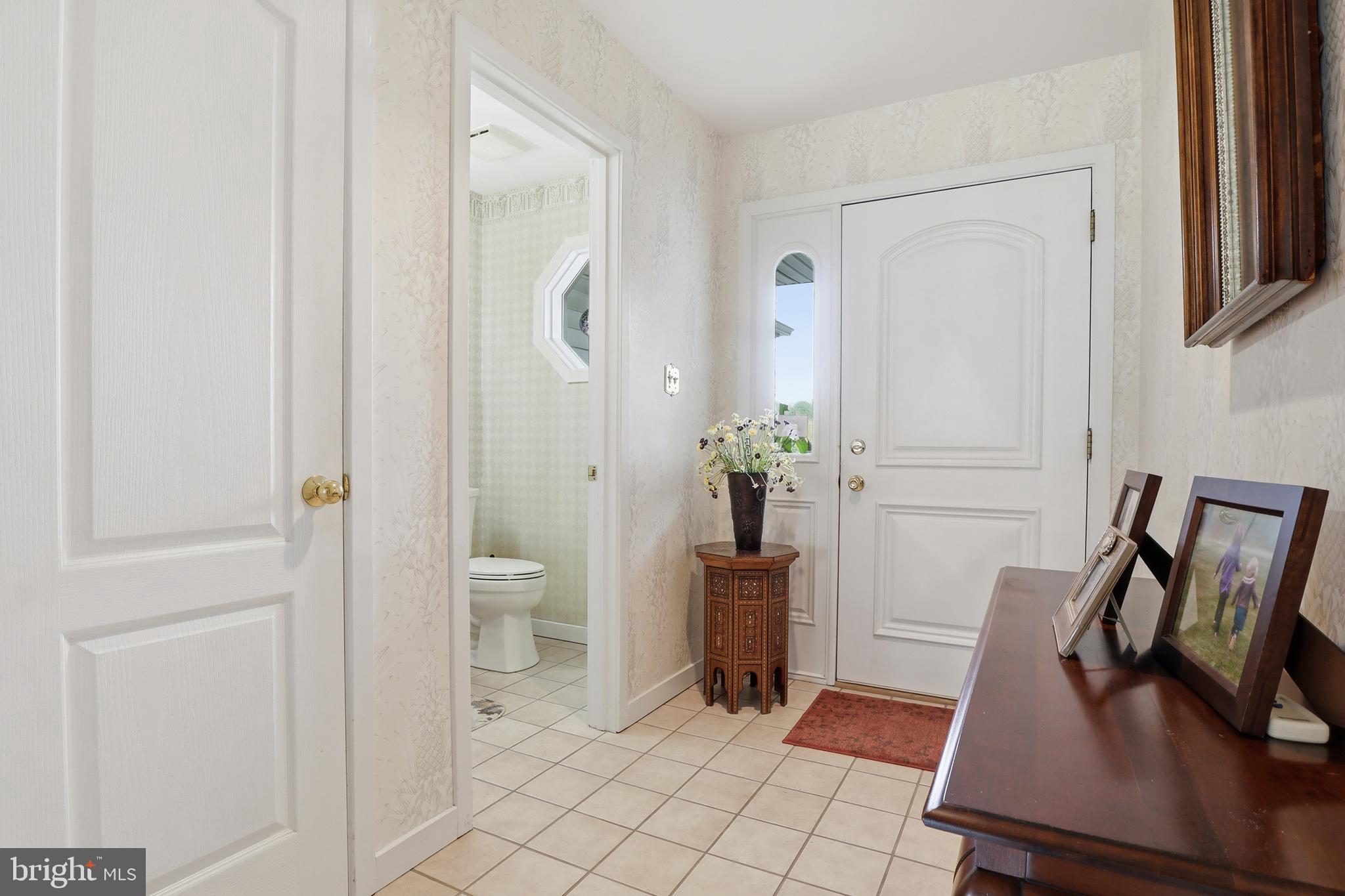 HERITAGE HILLS CONDOS - Residential