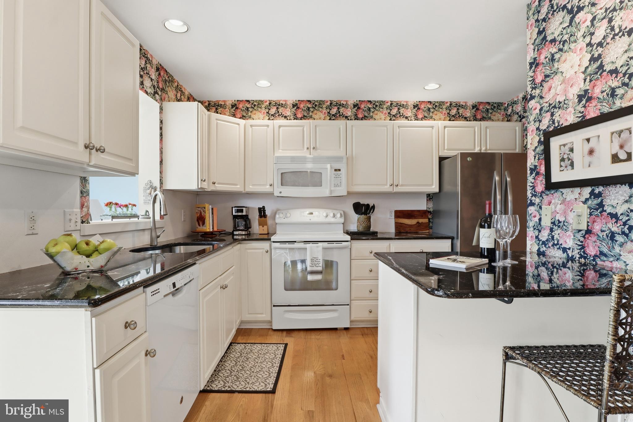 HERITAGE HILLS CONDOS - Residential