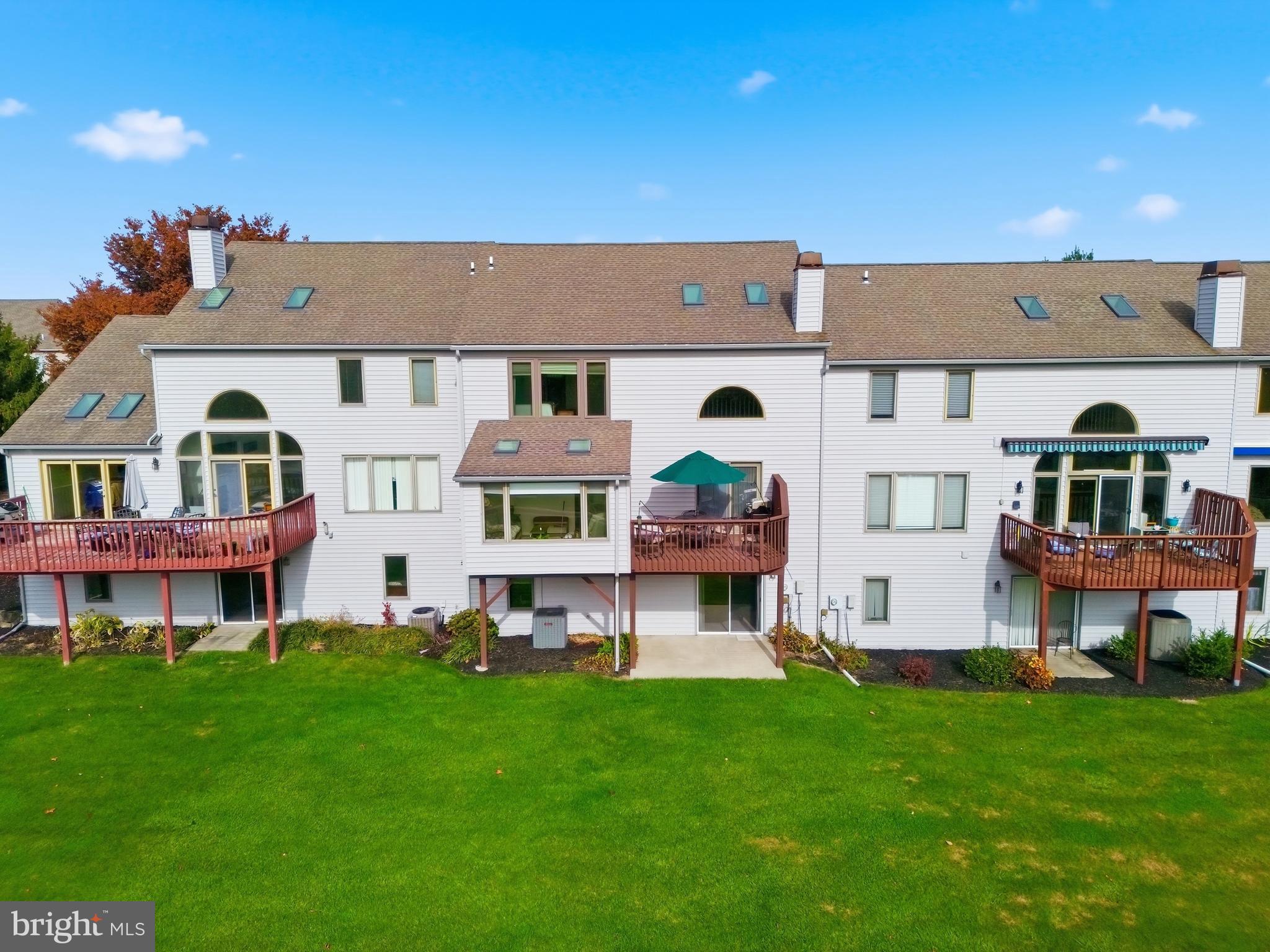 HERITAGE HILLS CONDOS - Residential