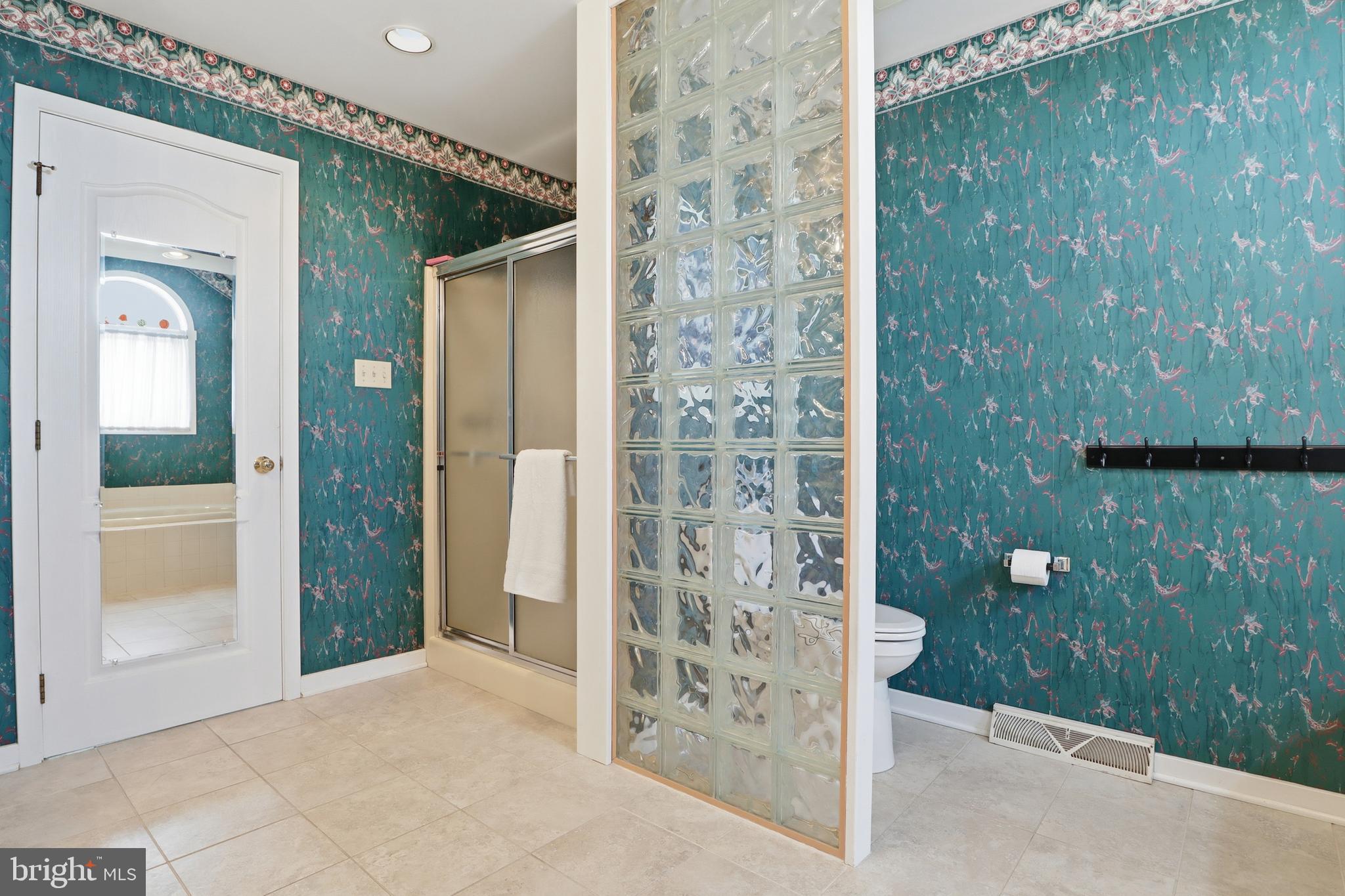 HERITAGE HILLS CONDOS - Residential