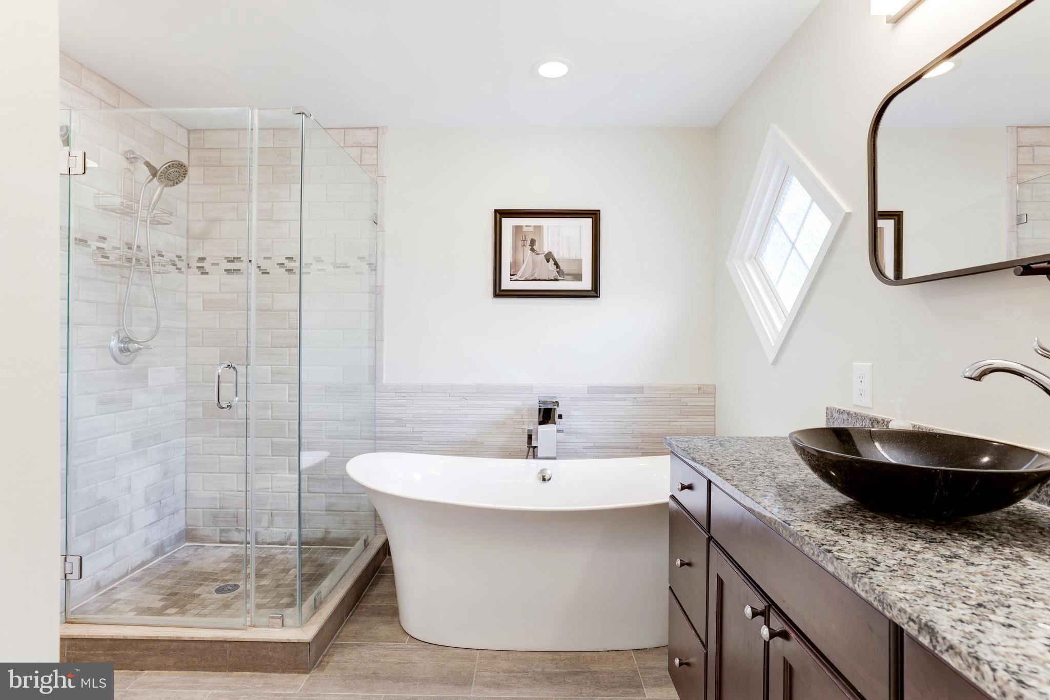 FRANKLIN GLEN - Residential