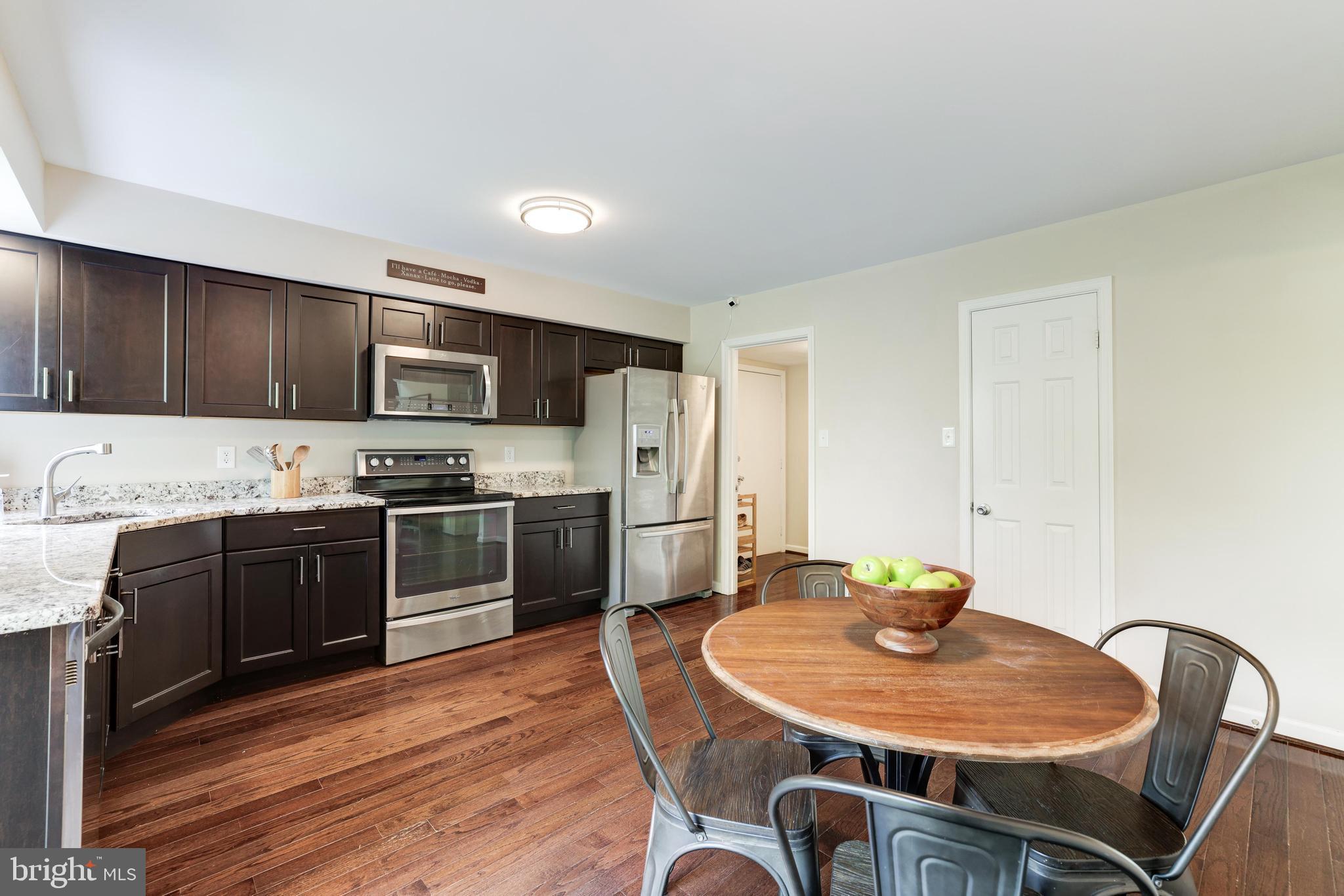 FRANKLIN GLEN - Residential