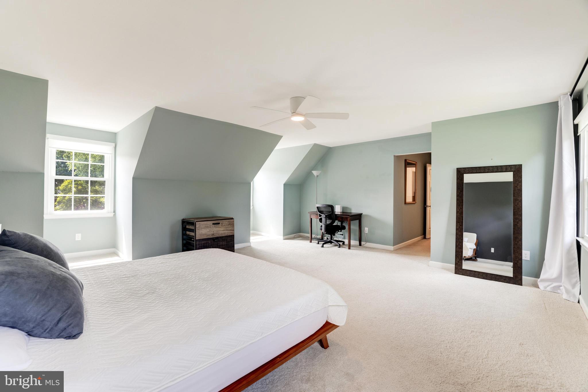 FRANKLIN GLEN - Residential