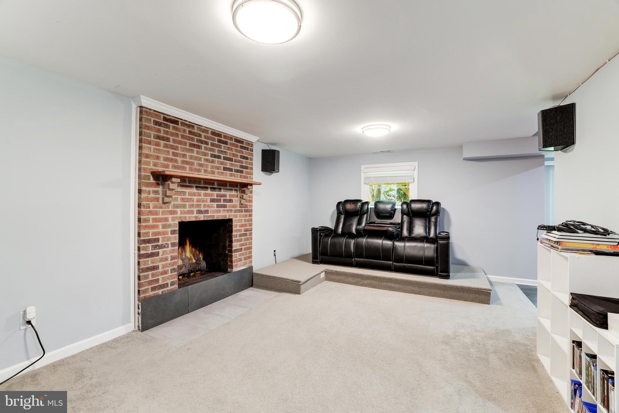 FRANKLIN GLEN - Residential