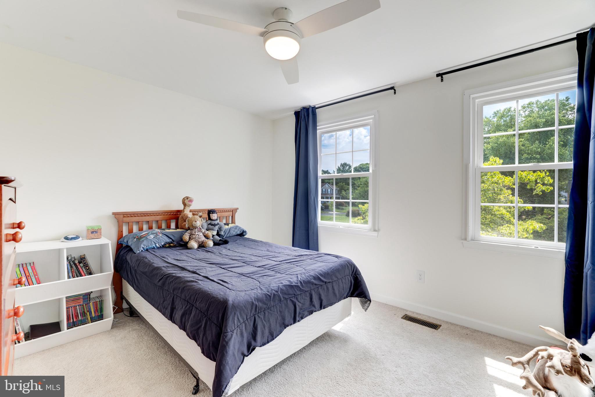 FRANKLIN GLEN - Residential