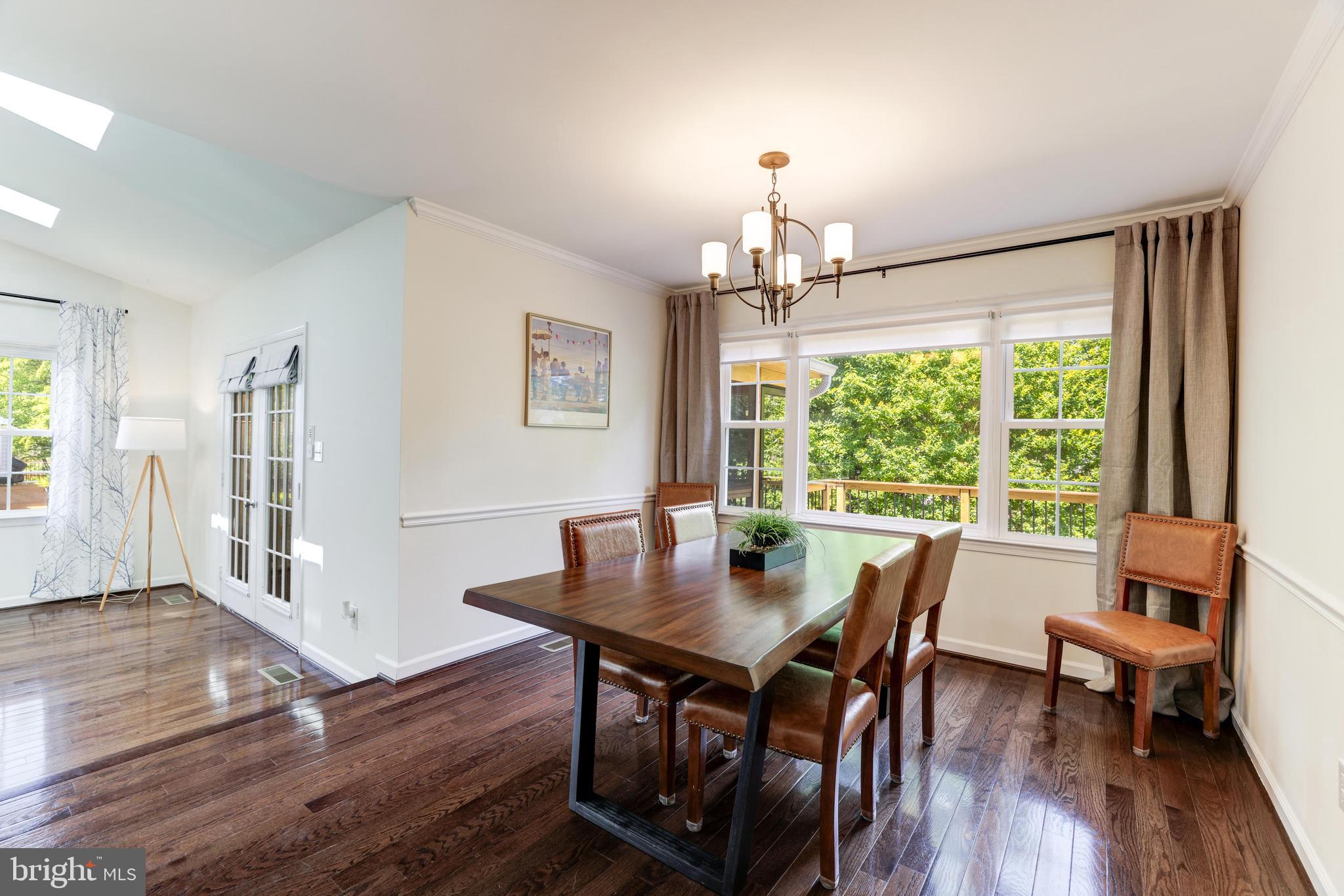 FRANKLIN GLEN - Residential