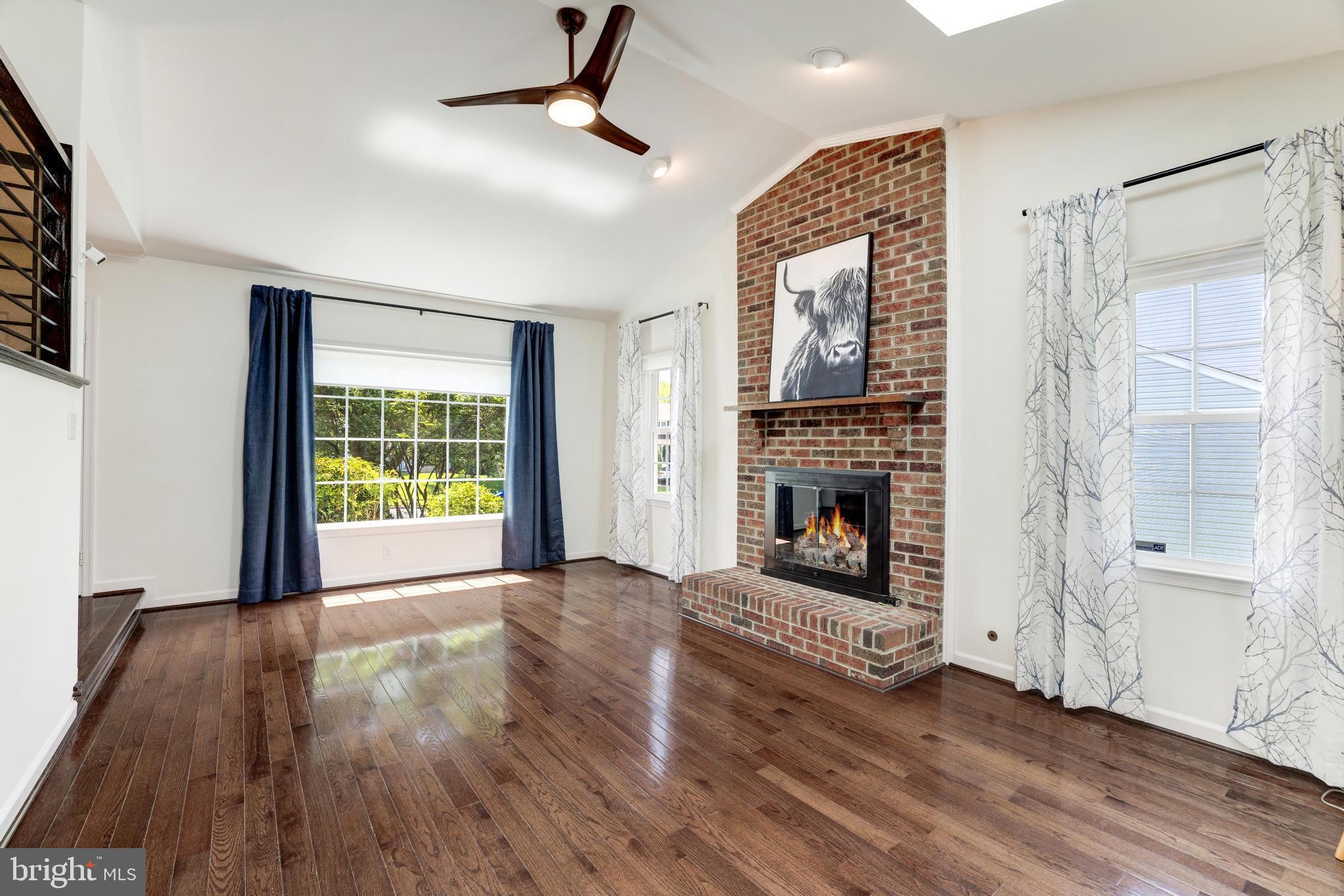 FRANKLIN GLEN - Residential