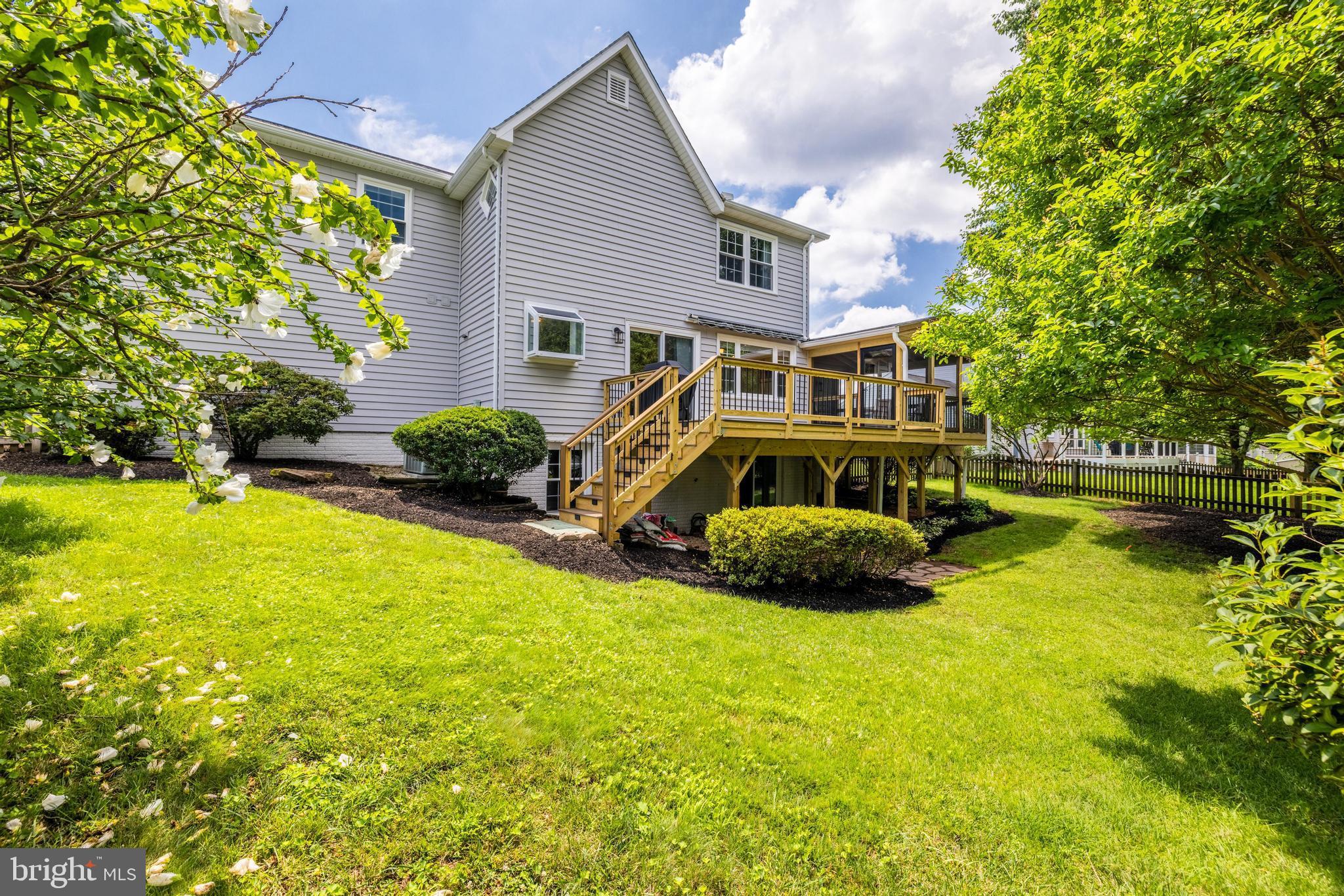 FRANKLIN GLEN - Residential