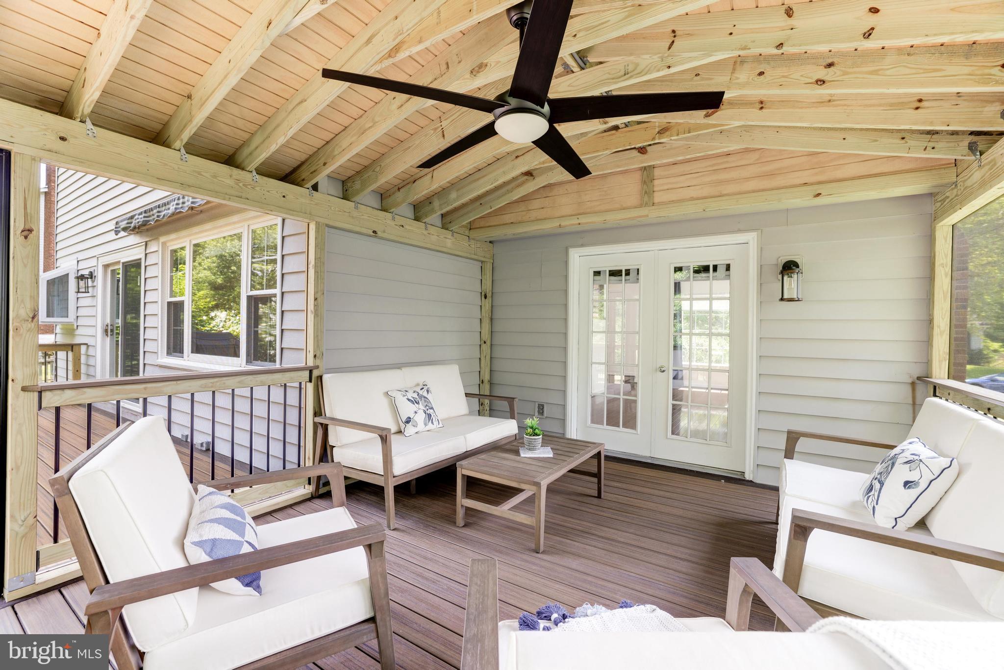 FRANKLIN GLEN - Residential