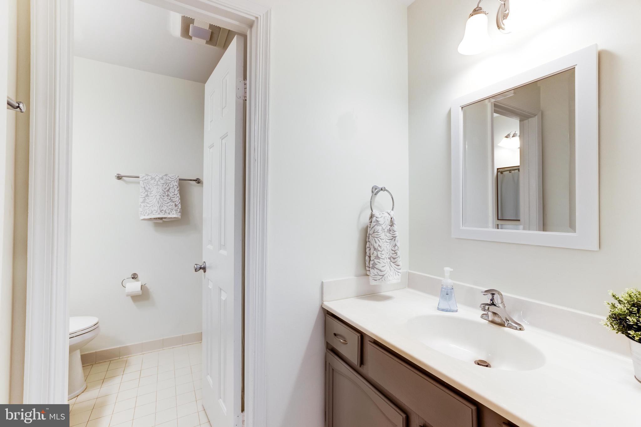 FRANKLIN GLEN - Residential