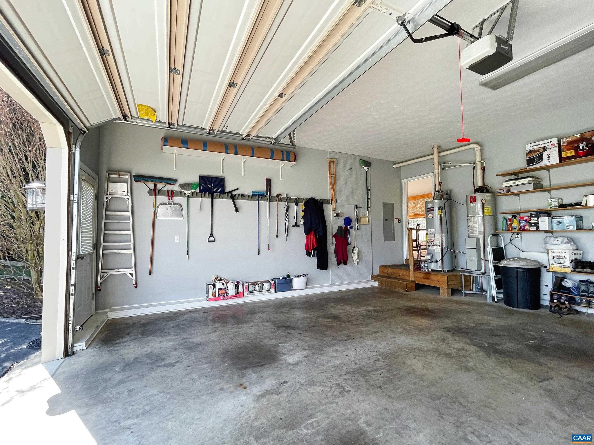 EMERALD HILLS - Residential