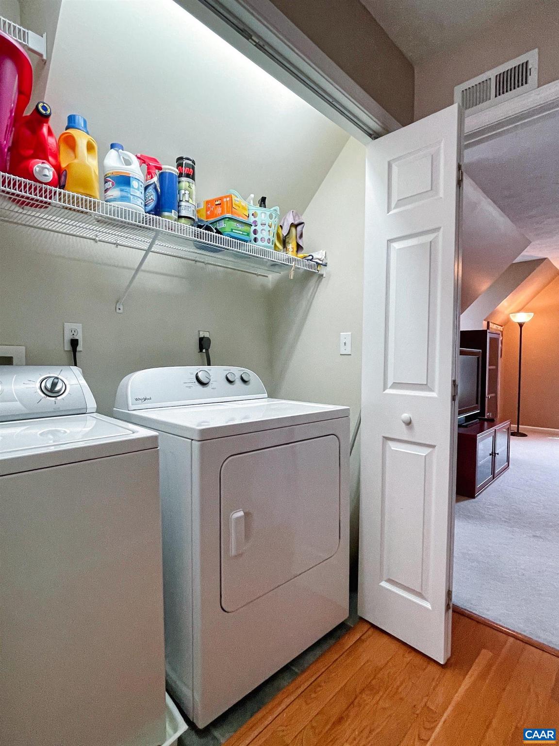 EMERALD HILLS - Residential