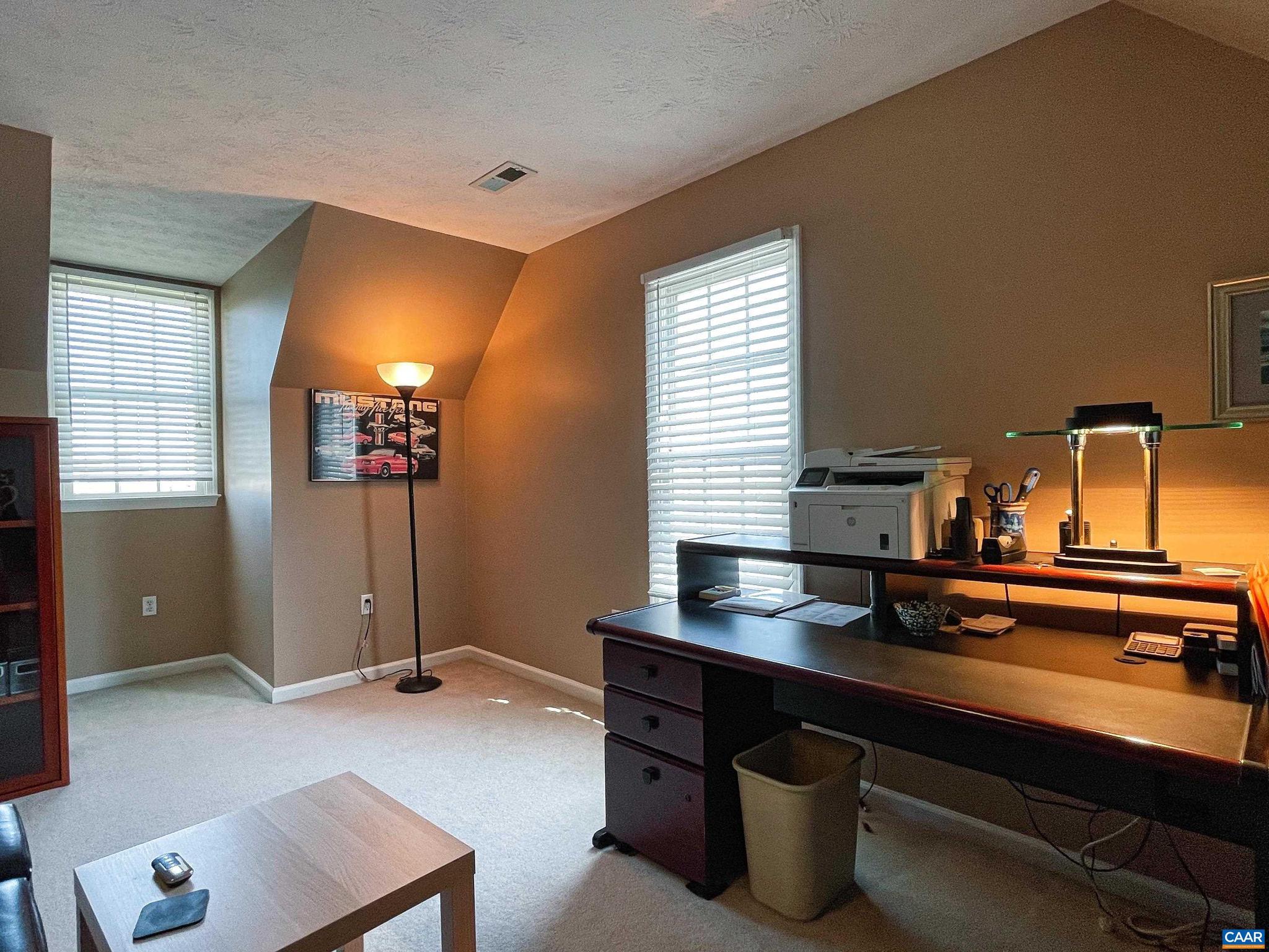 EMERALD HILLS - Residential