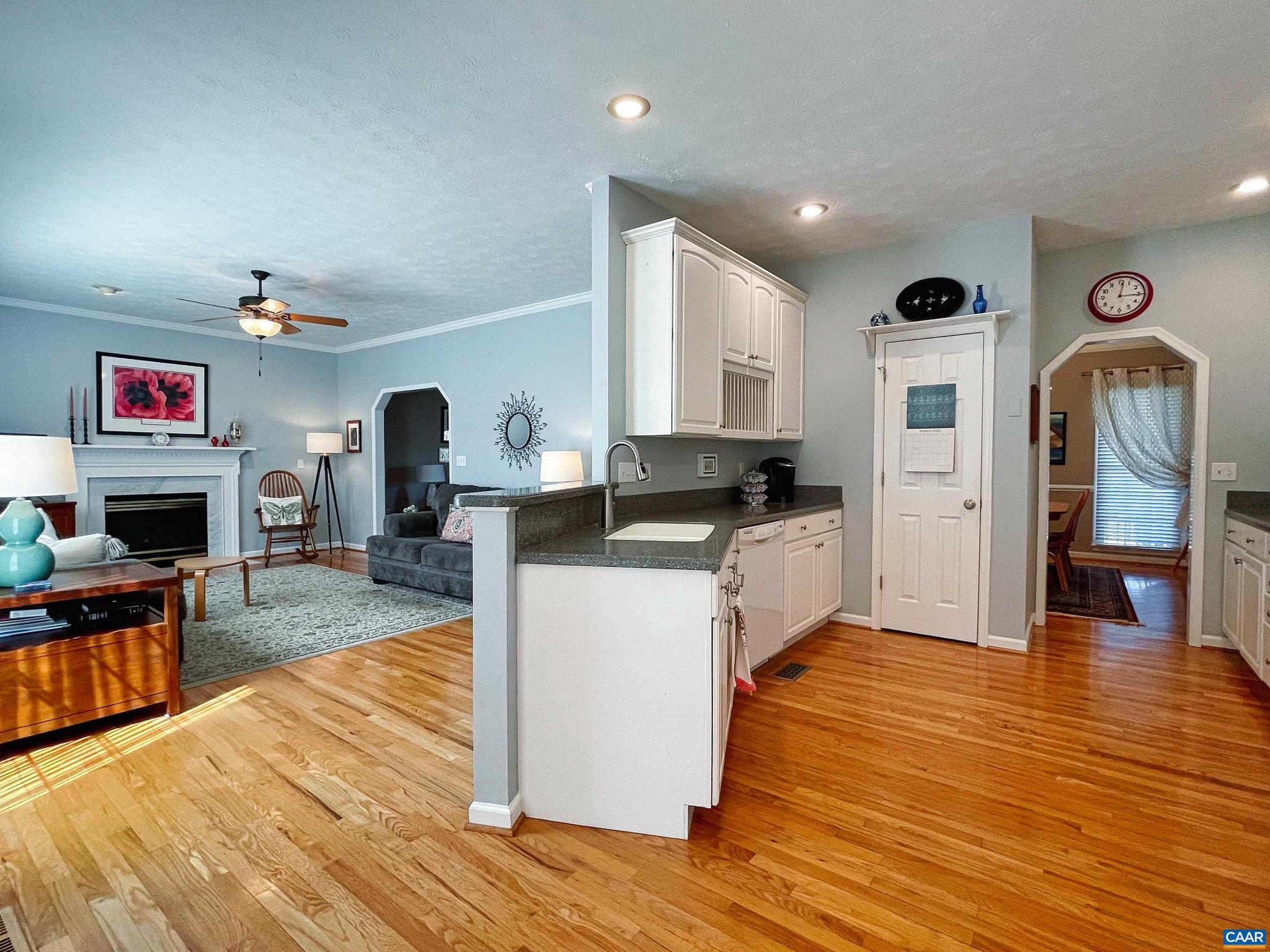 EMERALD HILLS - Residential