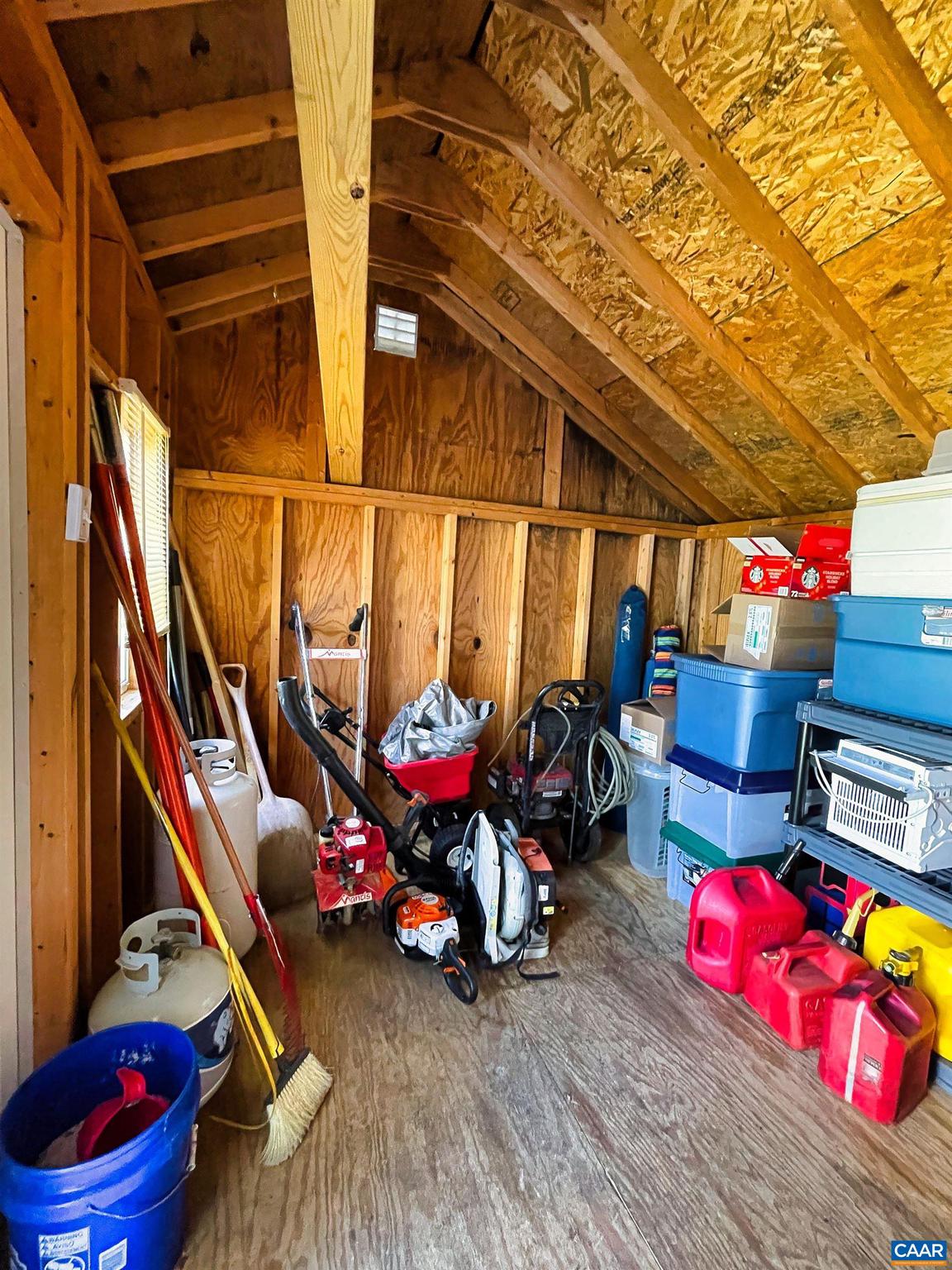 EMERALD HILLS - Residential