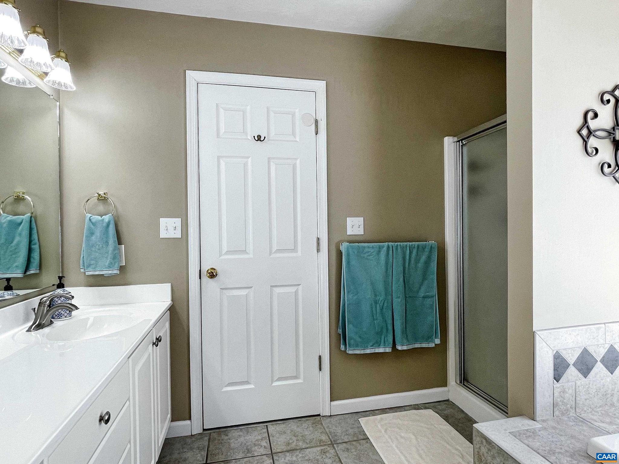 EMERALD HILLS - Residential