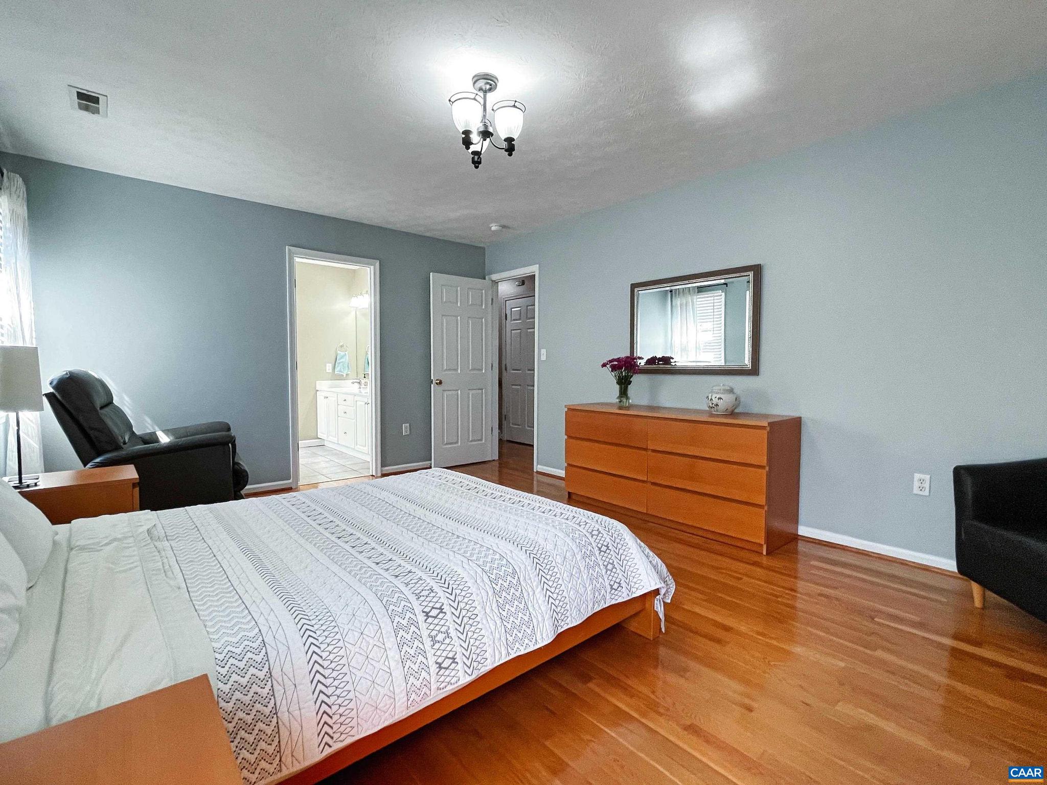 EMERALD HILLS - Residential