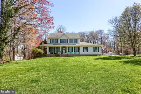 4515 Woodedge Drive, Hampstead, MD MLS: MDCR2026604