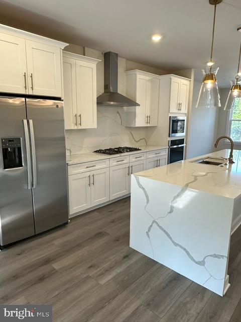 CARLYN PLACE - Residential Lease