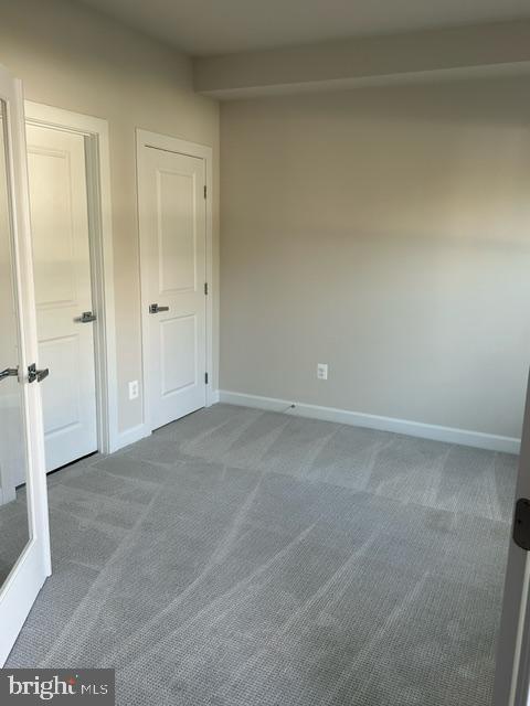 814 S GREENBRIER STREET