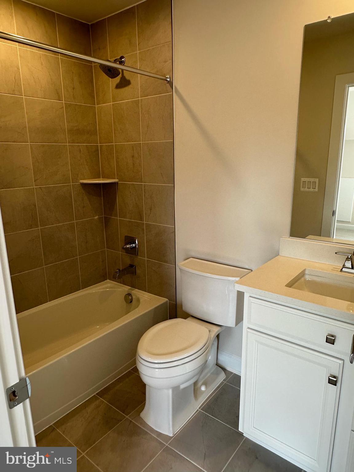 CARLYN PLACE - Residential Lease