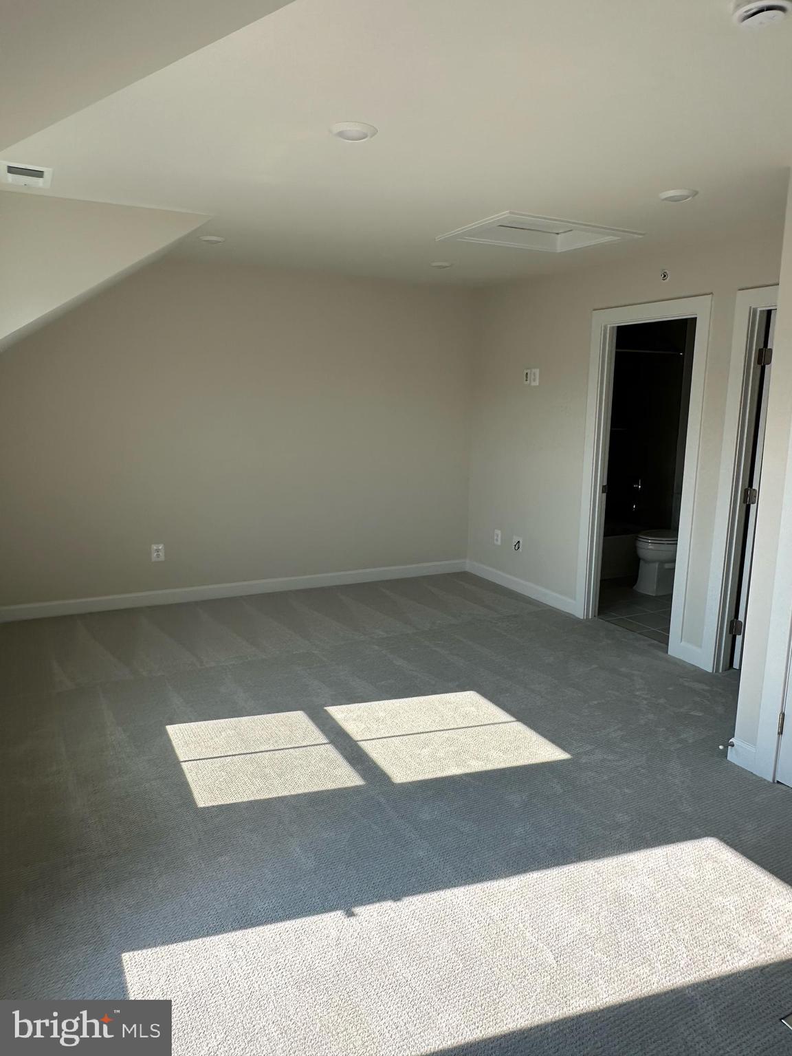 CARLYN PLACE - Residential Lease