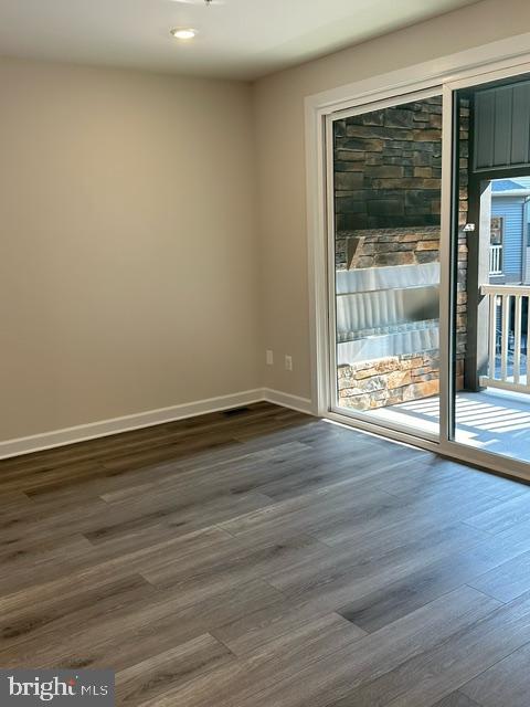 CARLYN PLACE - Residential Lease