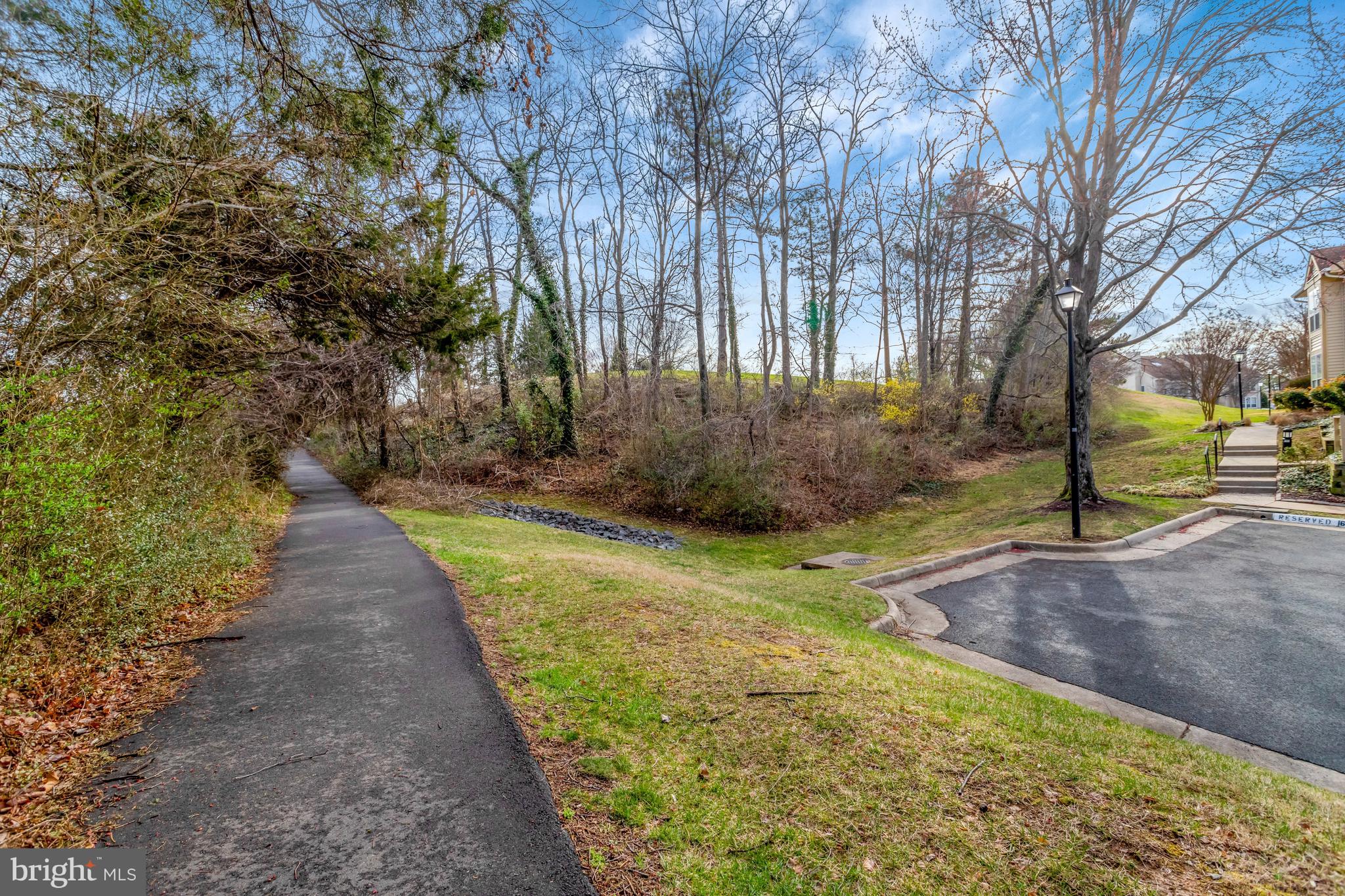 PINECREST - Residential