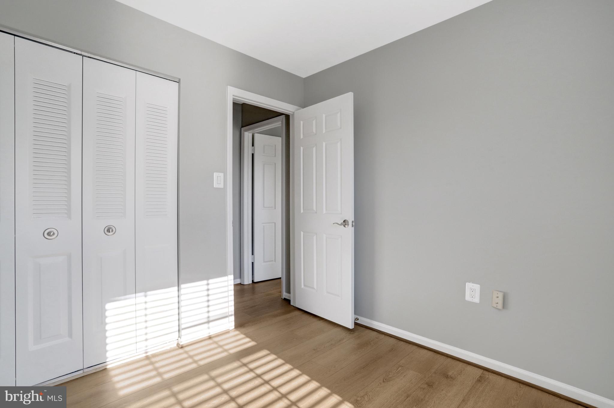 PINECREST - Residential