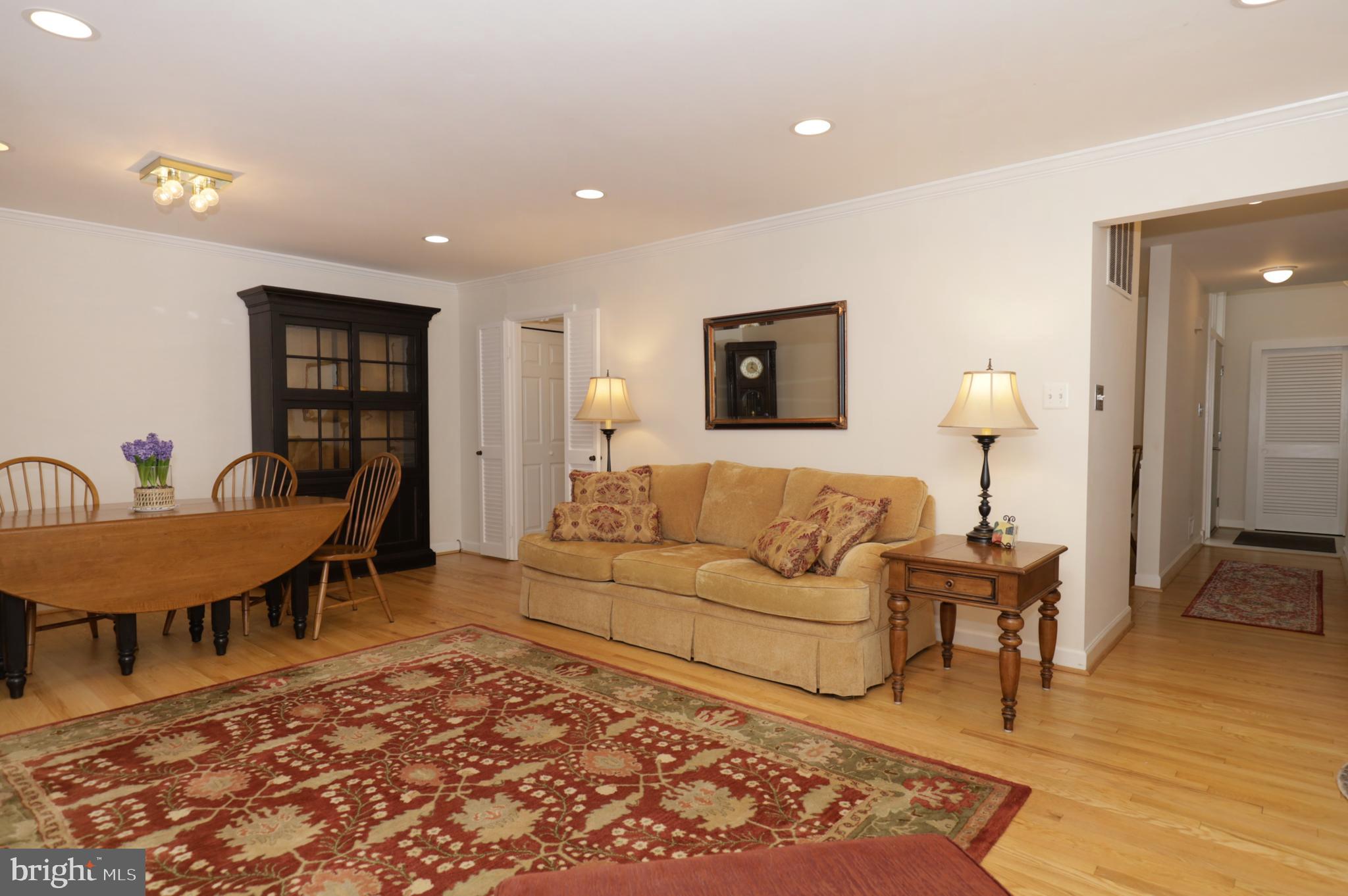 FOREST EDGE - Residential