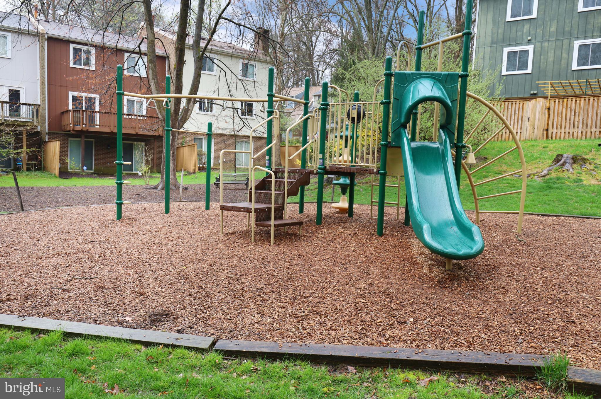 FOREST EDGE - Residential