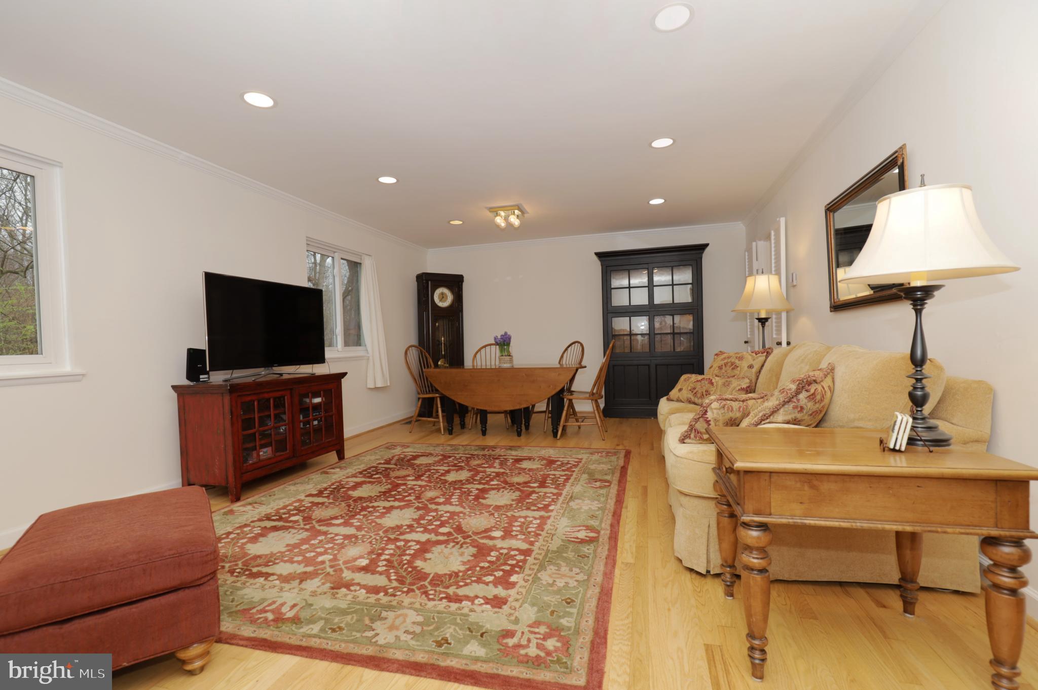 FOREST EDGE - Residential