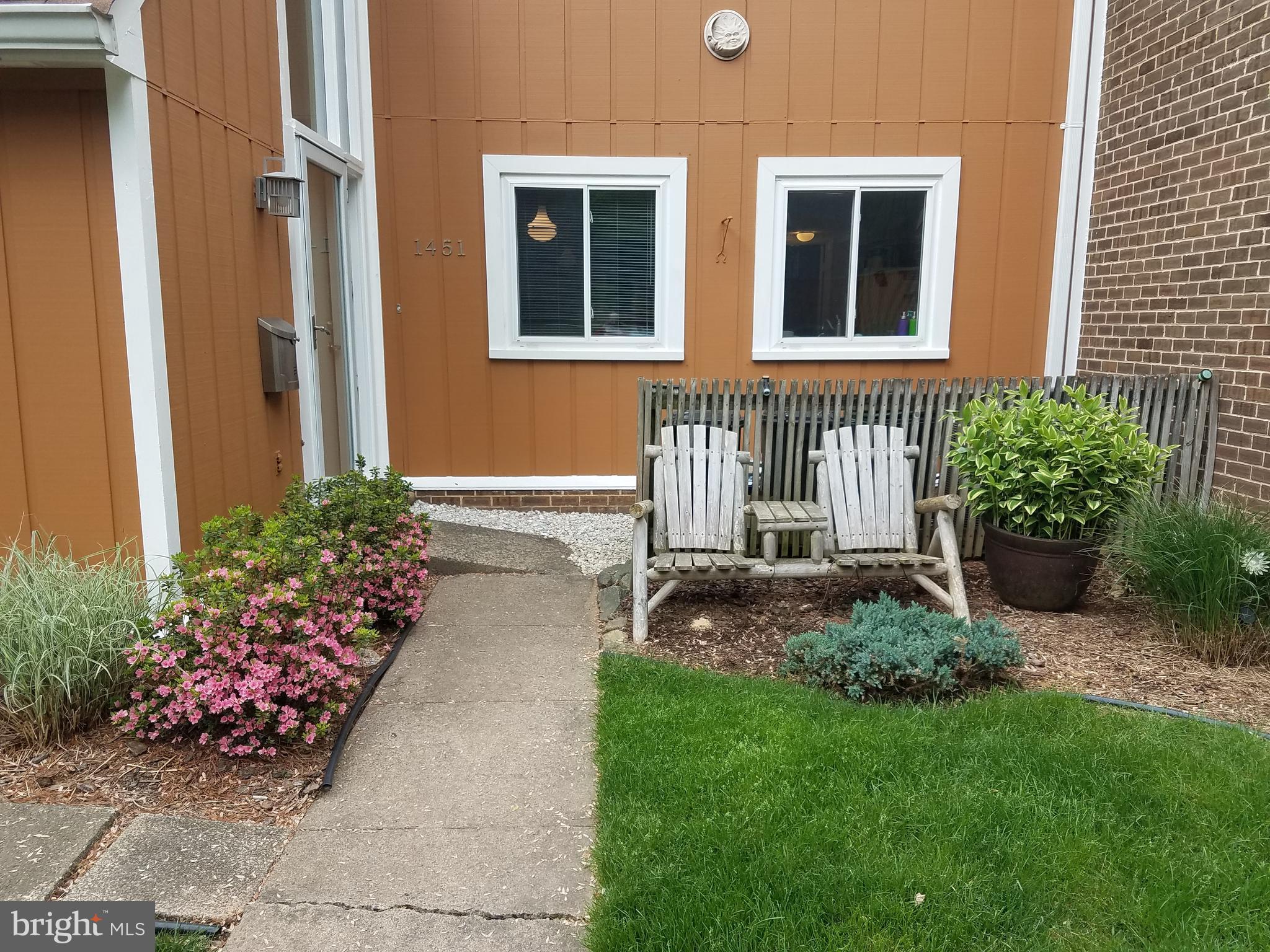 FOREST EDGE - Residential