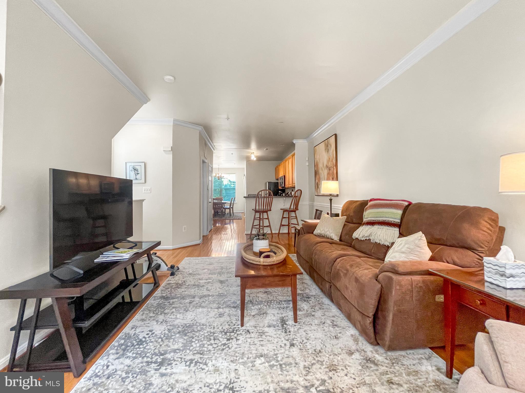 ALBEMARLE SQUARE - Residential Lease